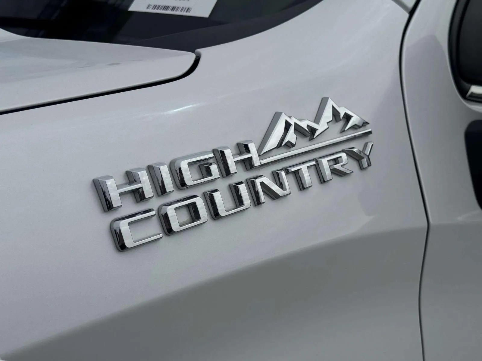 Chevrolet Silverado photo 16