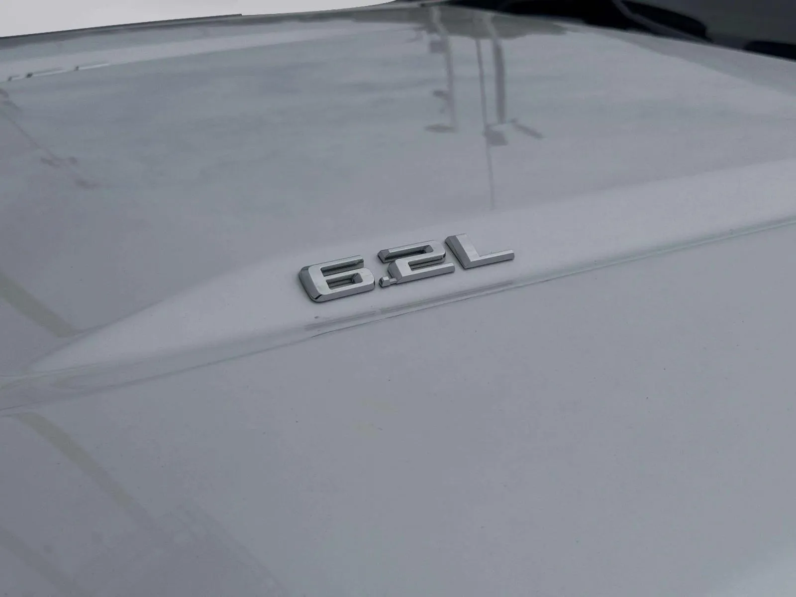 Chevrolet Silverado photo 18