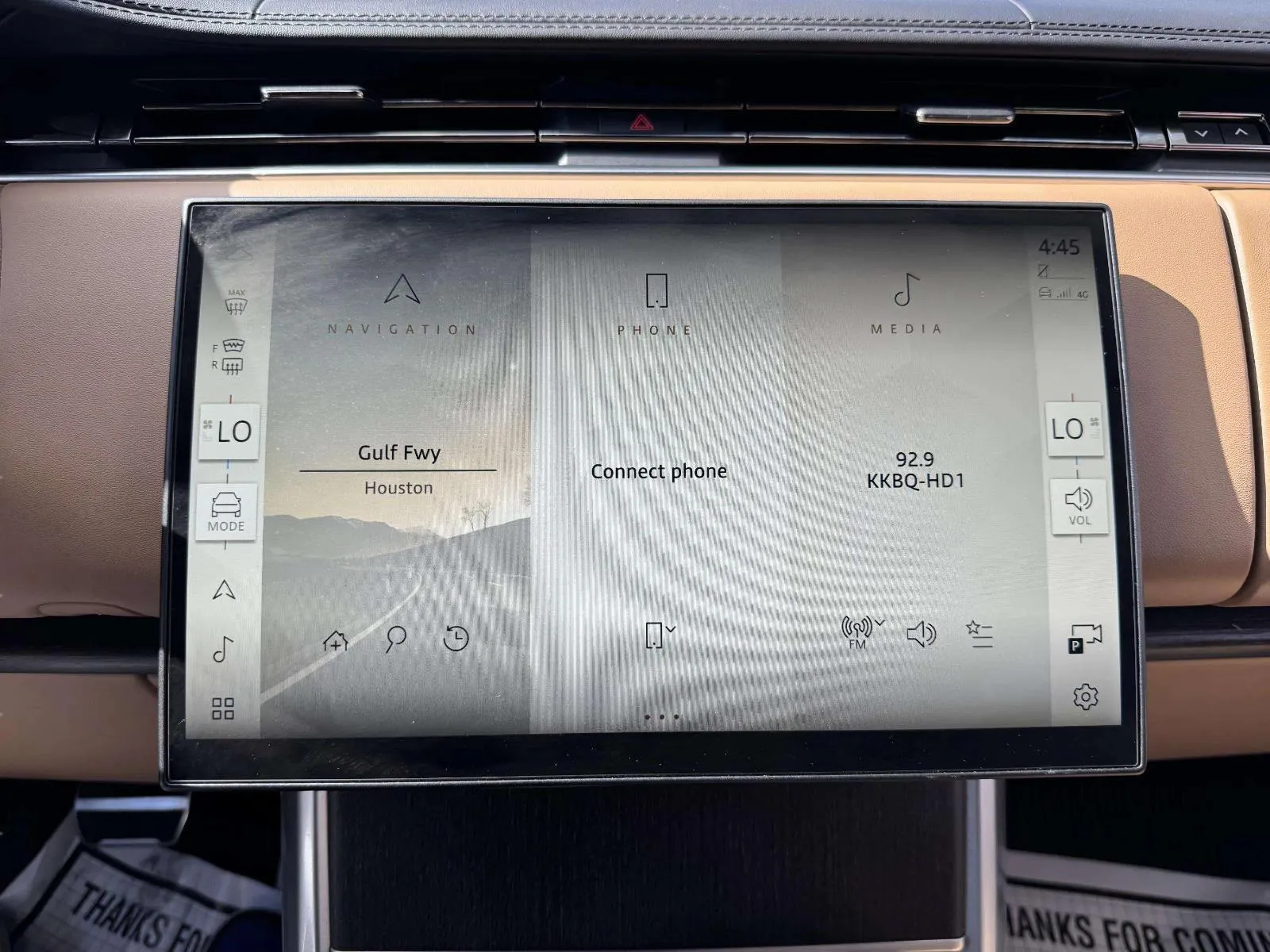 Land Rover Range Rover photo 32