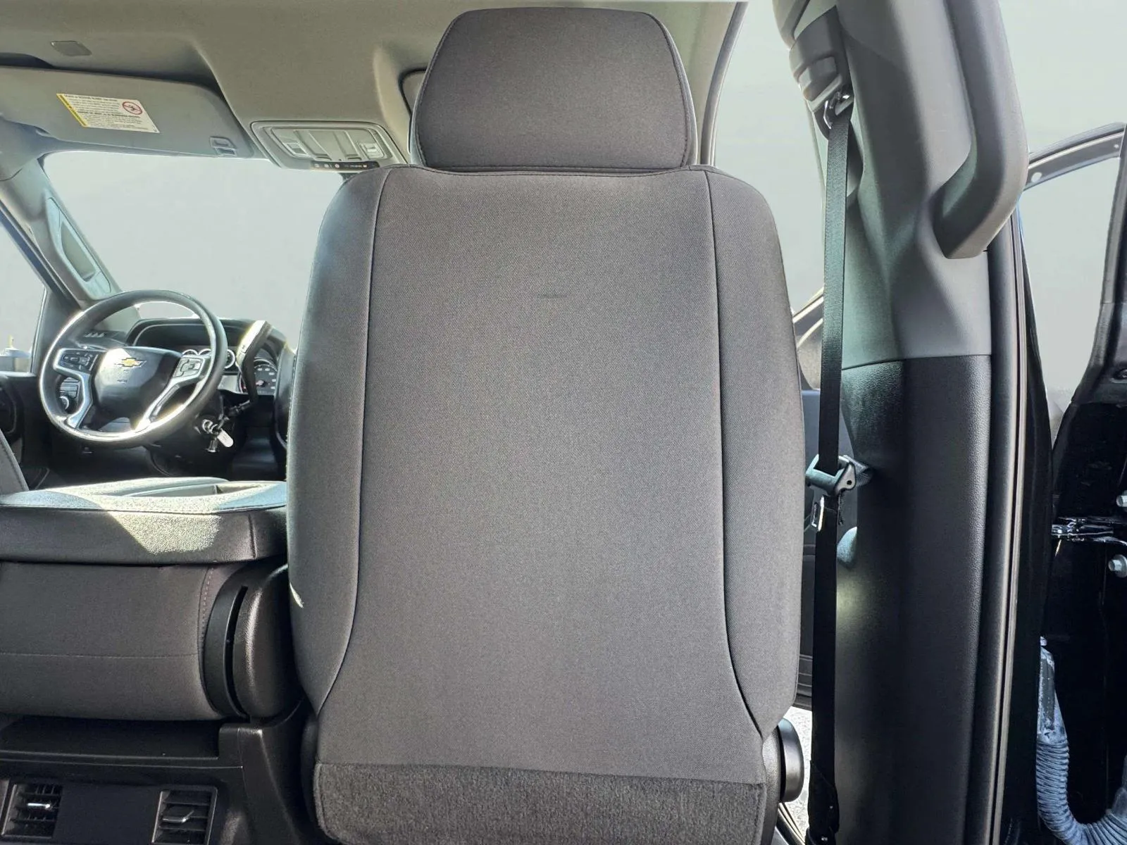 Chevrolet Silverado photo 40