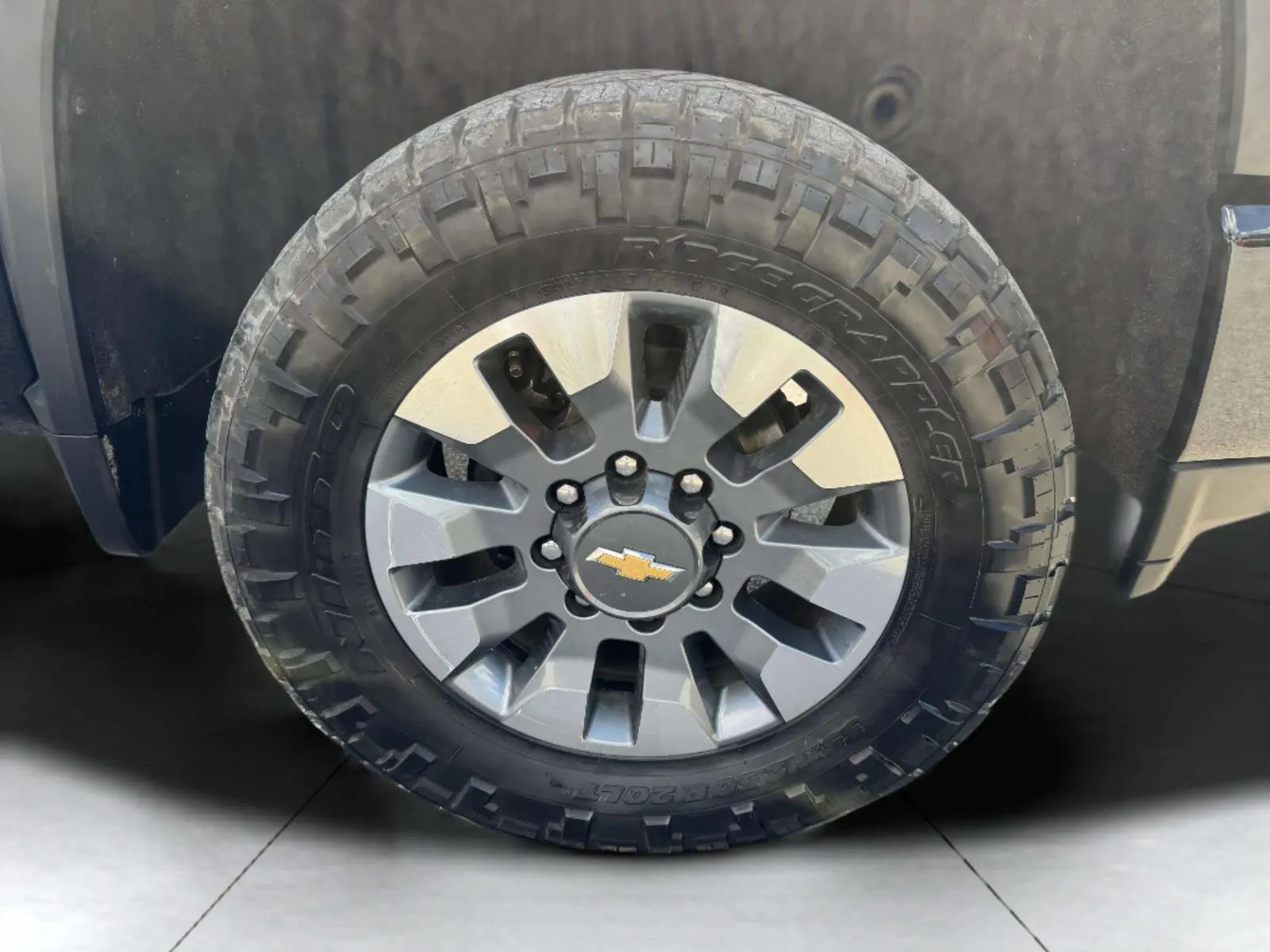 Chevrolet Silverado photo 53