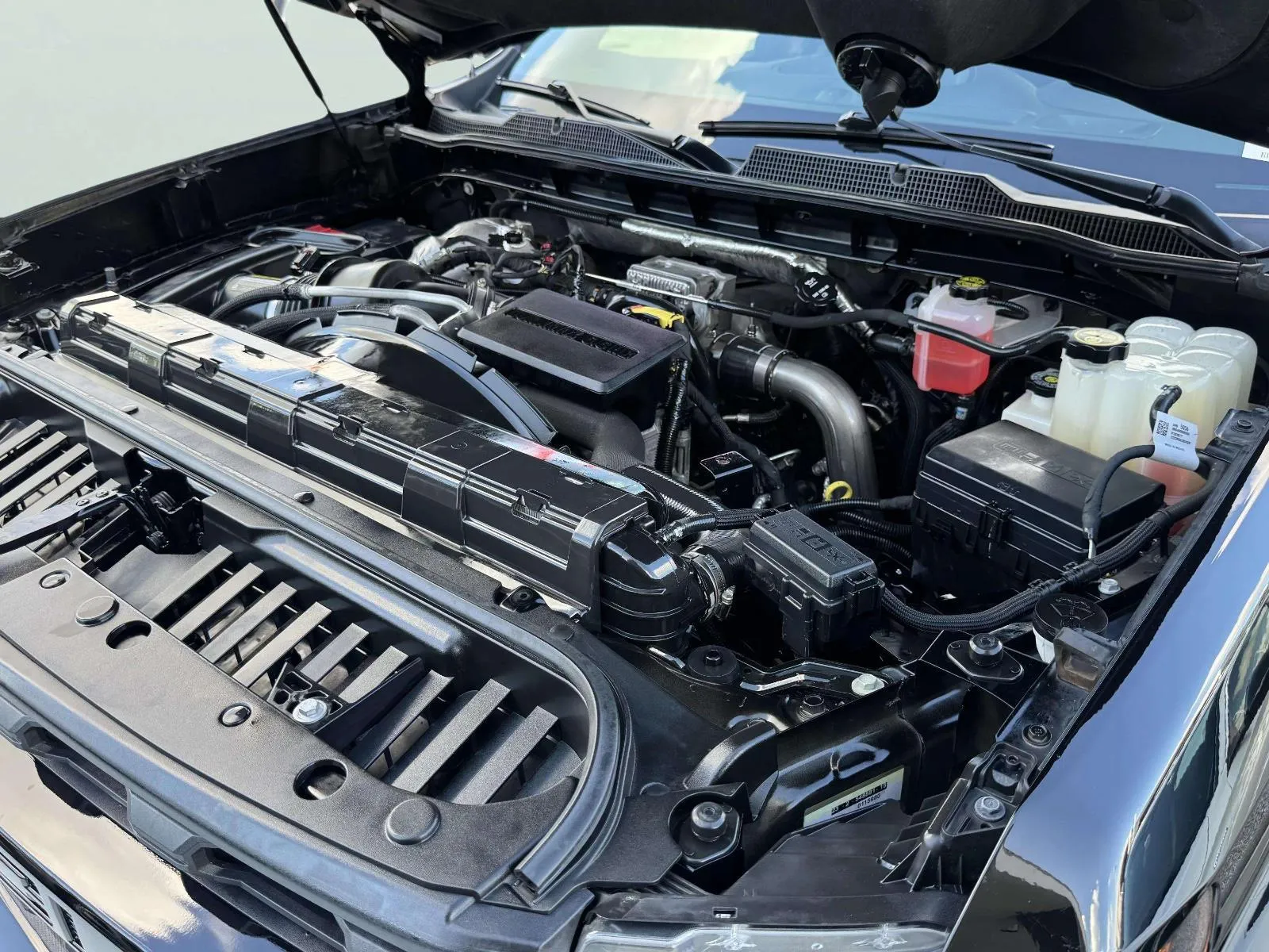 Chevrolet Silverado photo 56