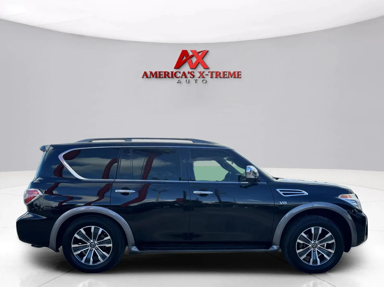 Nissan Armada photo 7