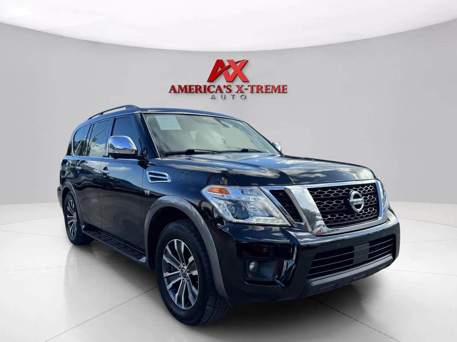 Nissan Armada photo 8