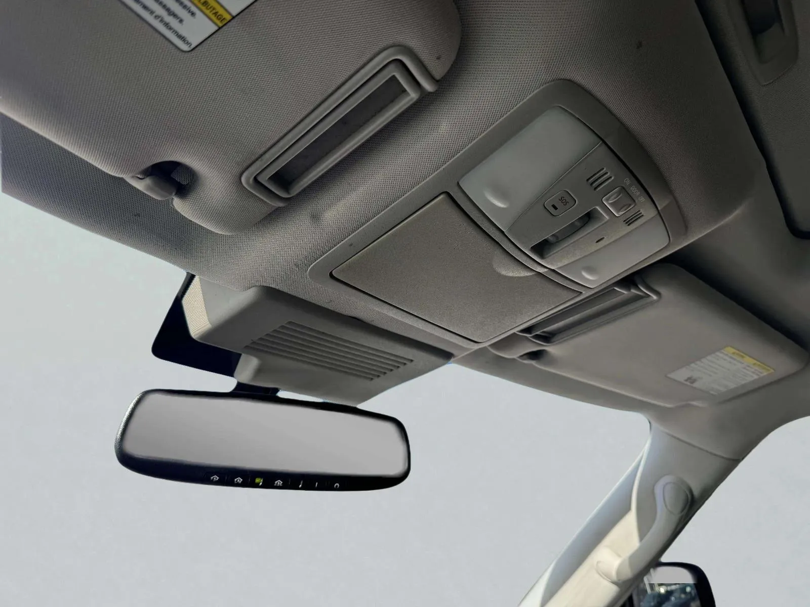 Nissan Armada photo 35