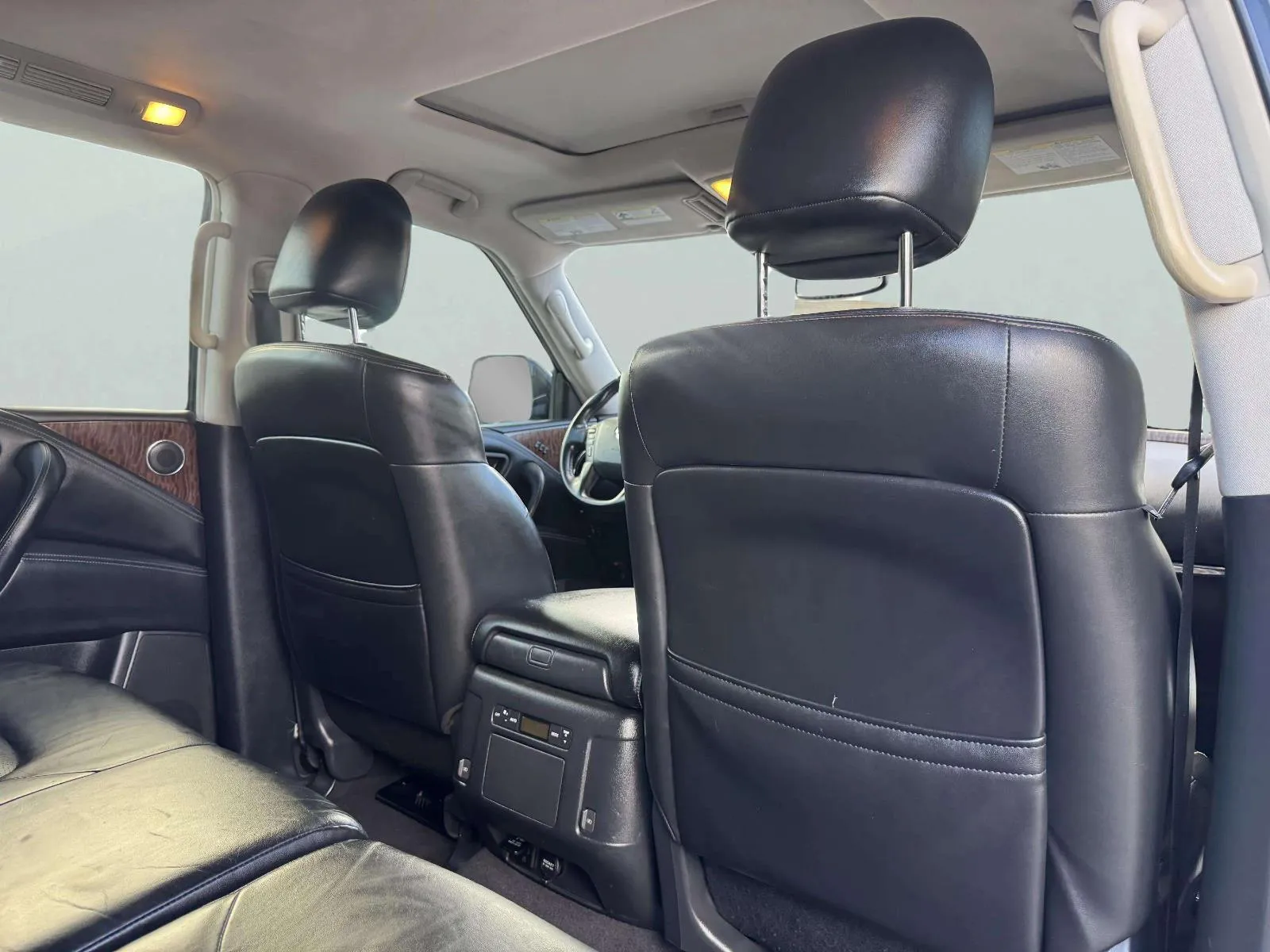 Nissan Armada photo 47