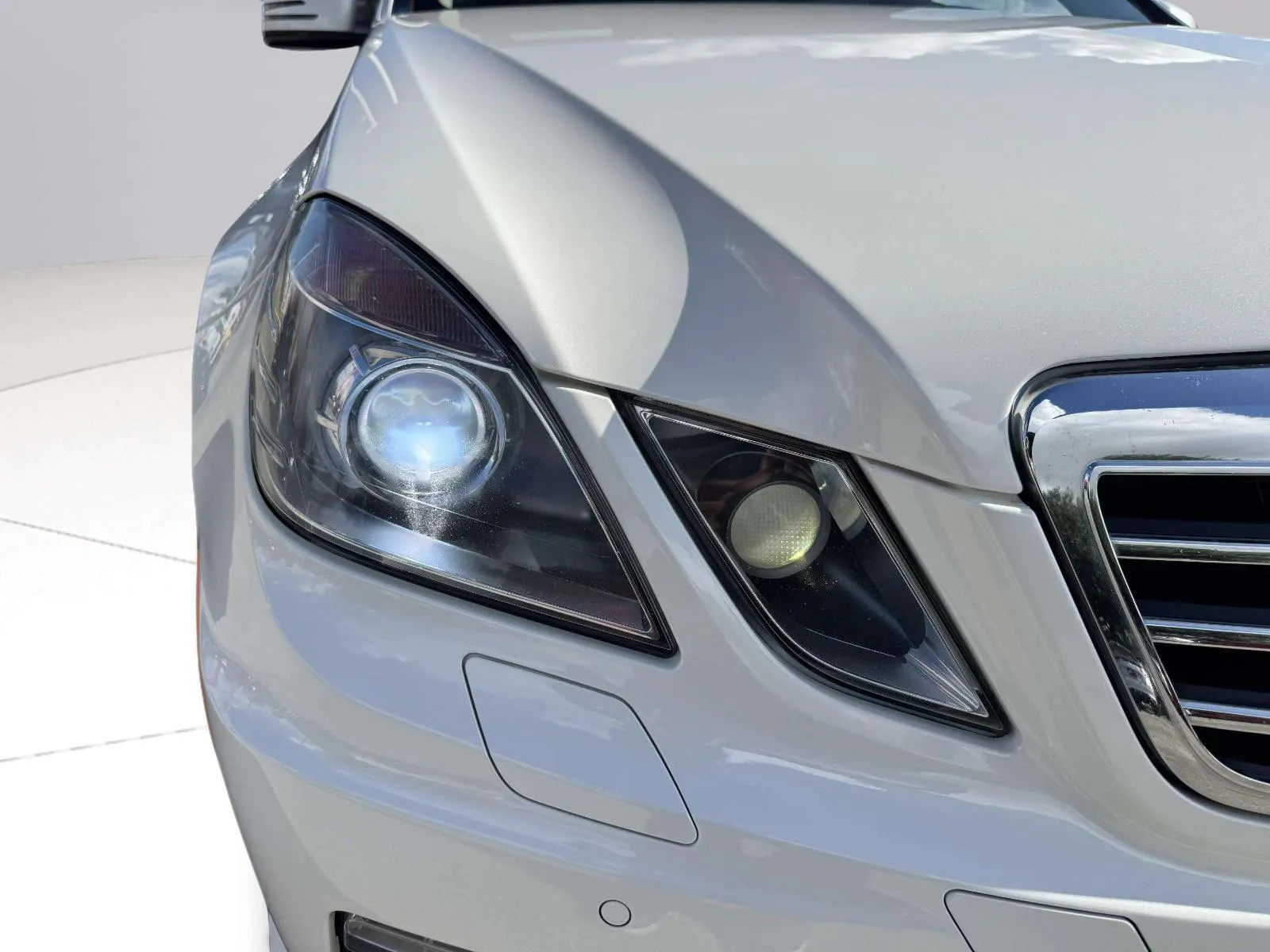Mercedes-Benz E-Class photo 11