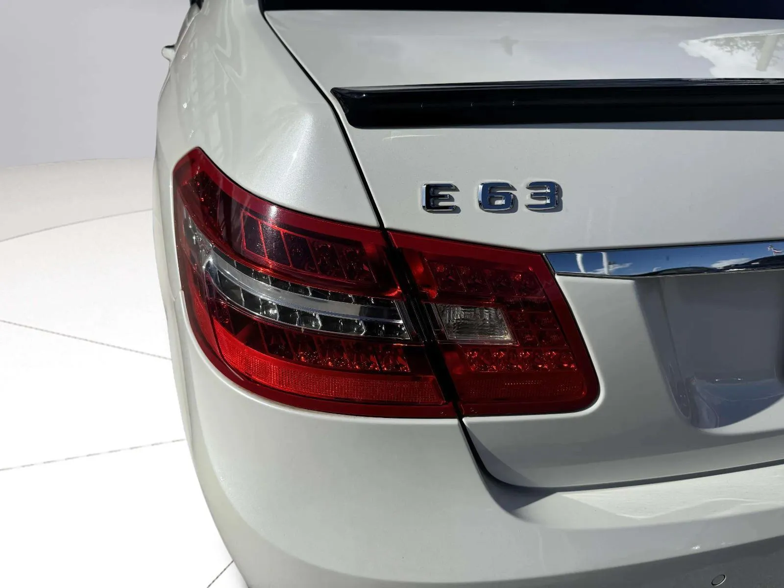 Mercedes-Benz E-Class photo 15