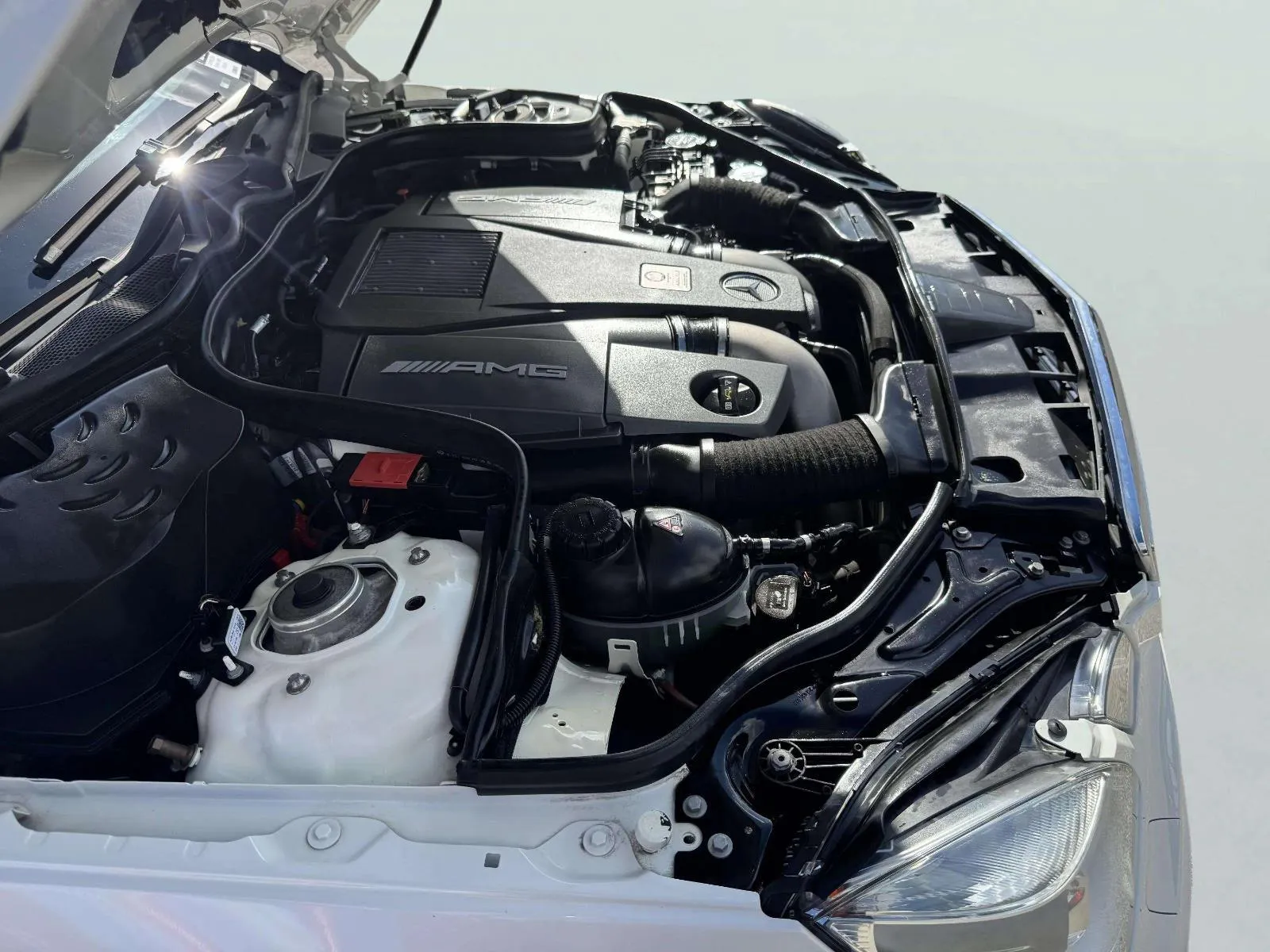 Mercedes-Benz E-Class photo 66