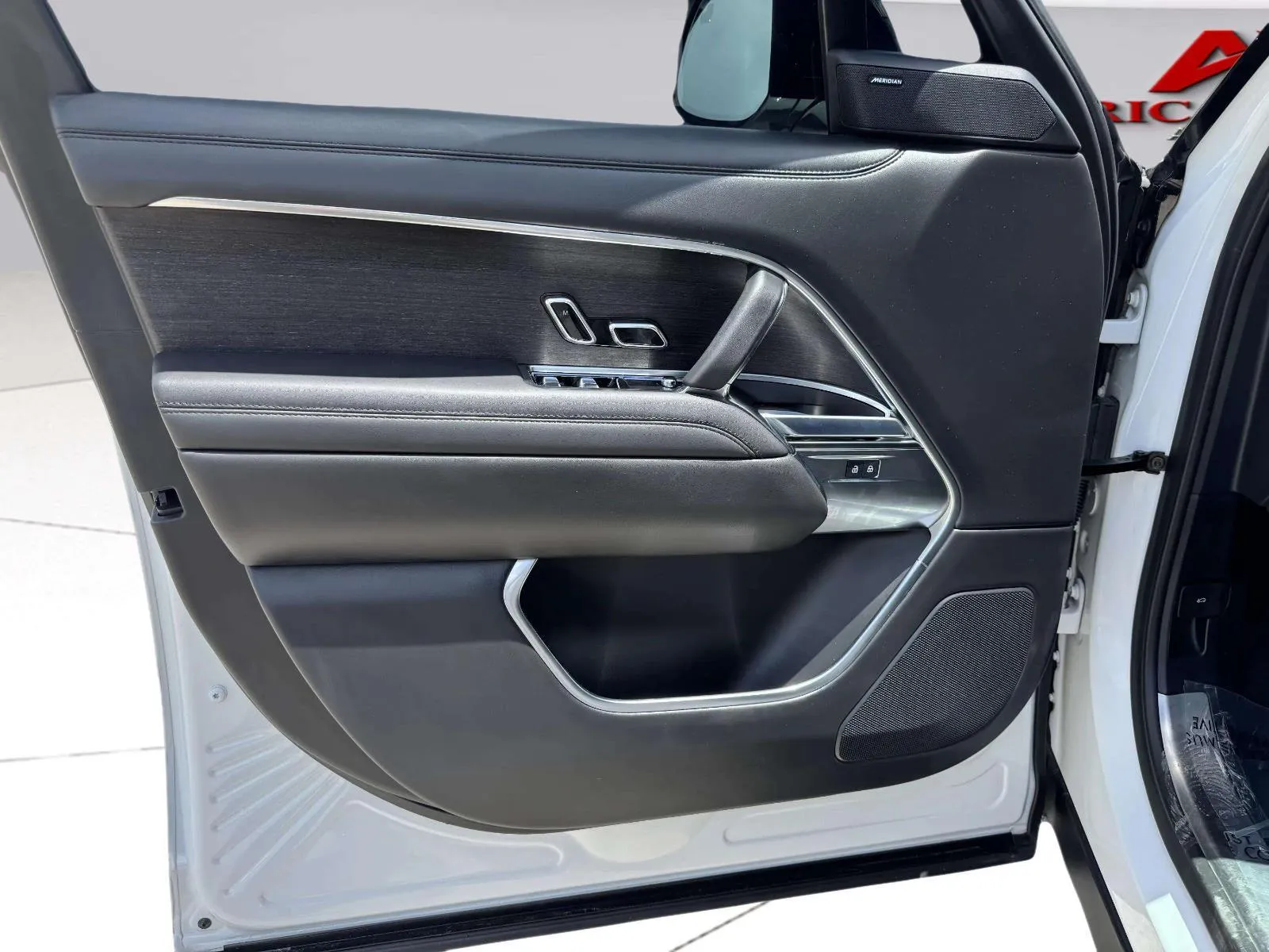 Land Rover Range Rover photo 19