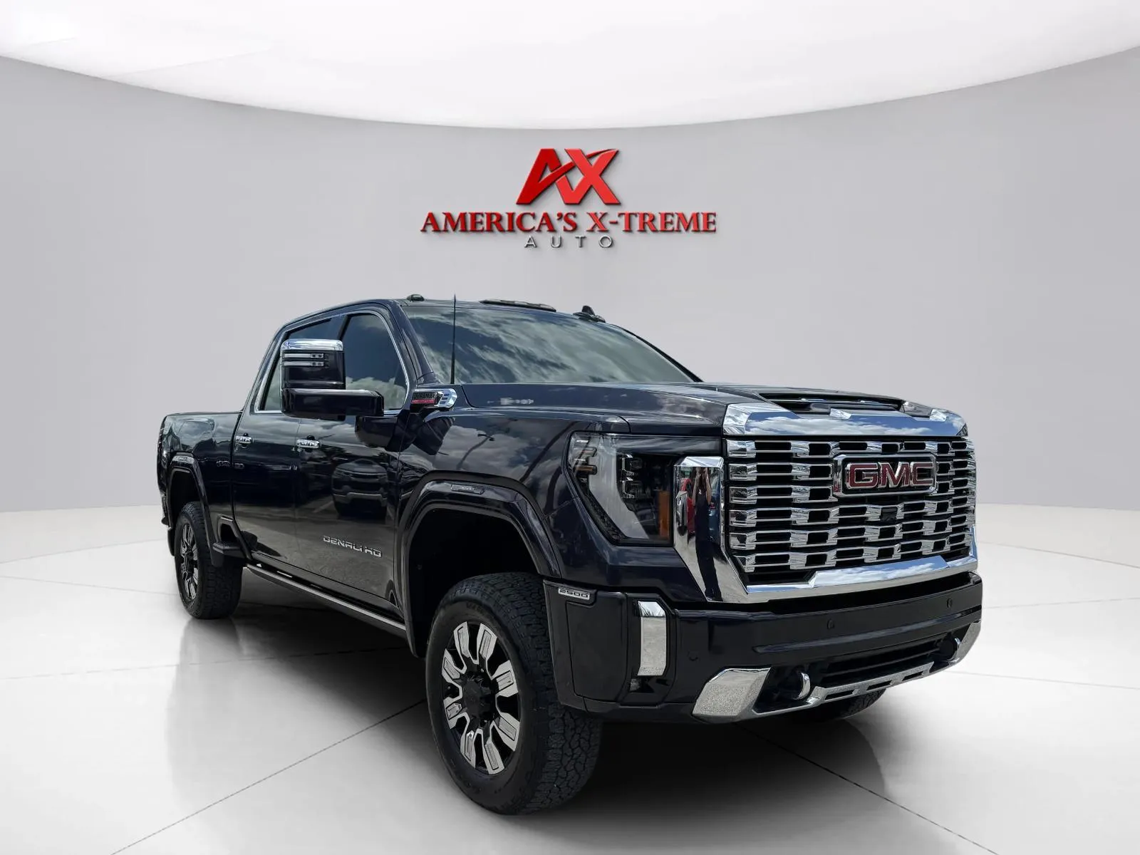 GMC Sierra photo 8