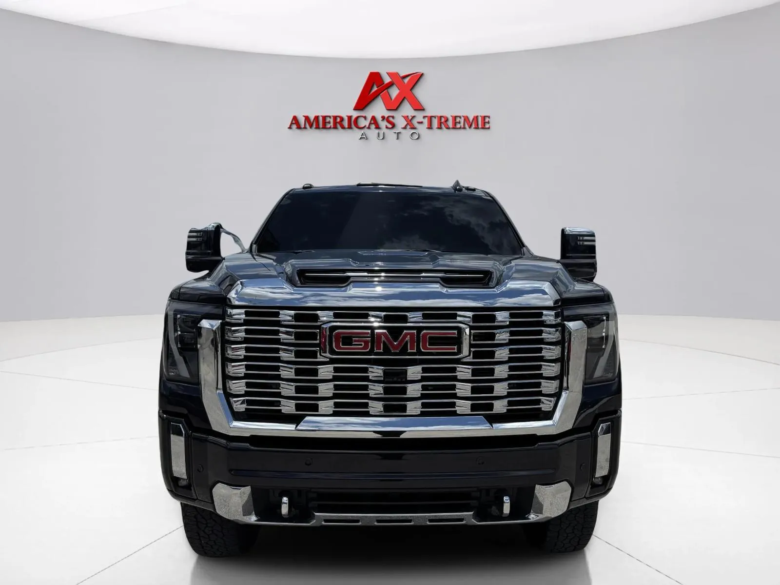 GMC Sierra photo 9