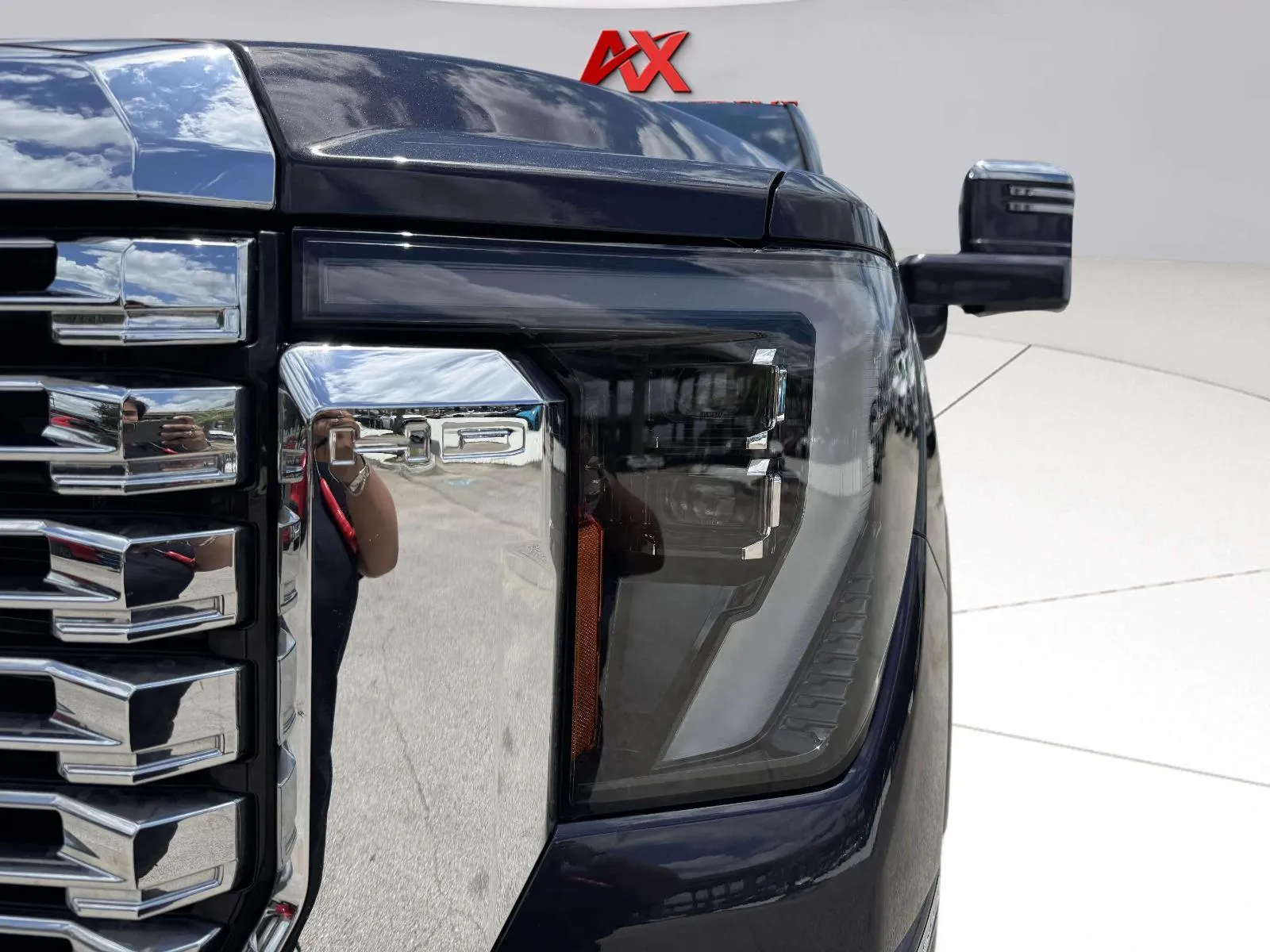 GMC Sierra photo 13