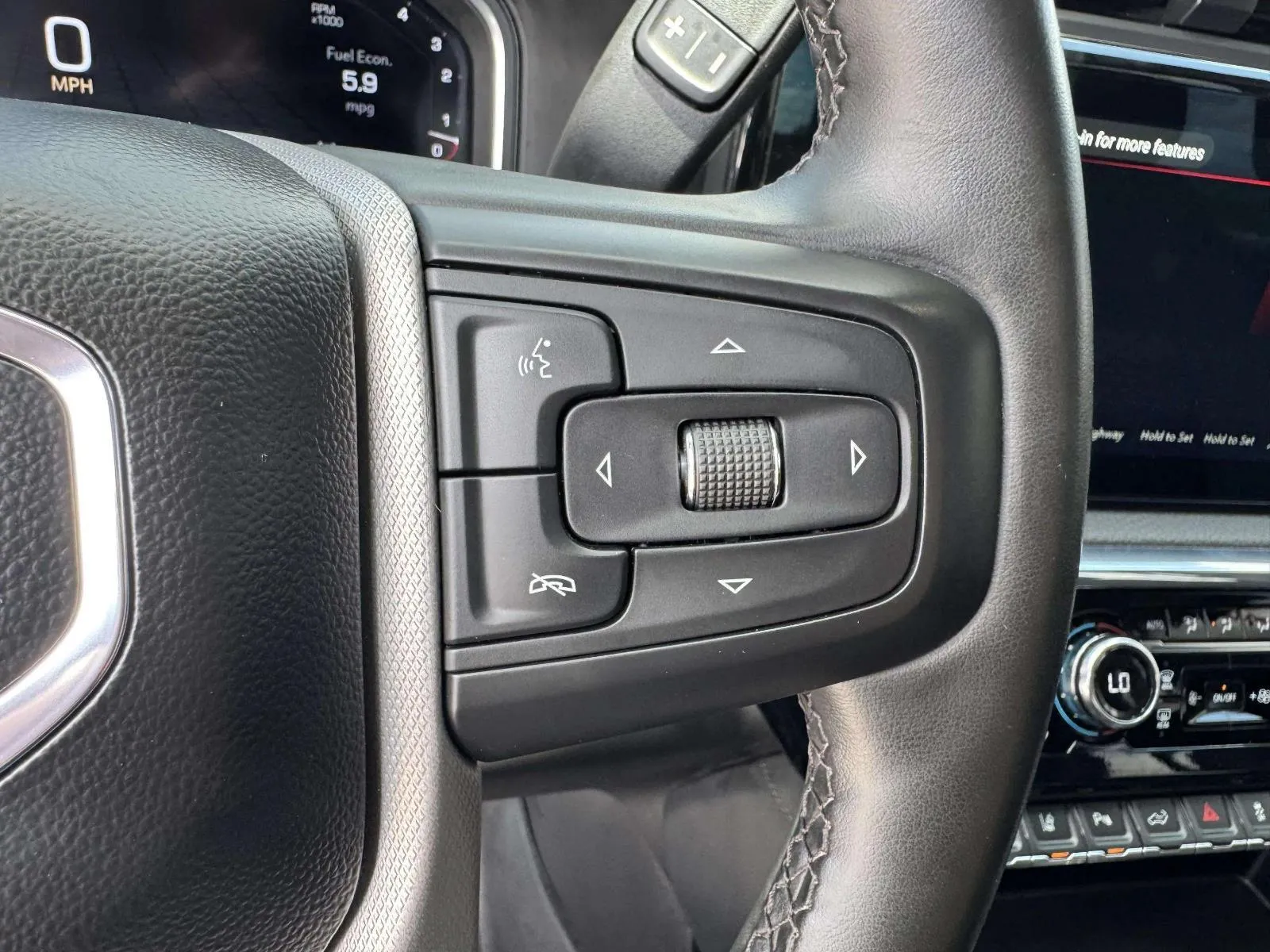 GMC Sierra photo 30