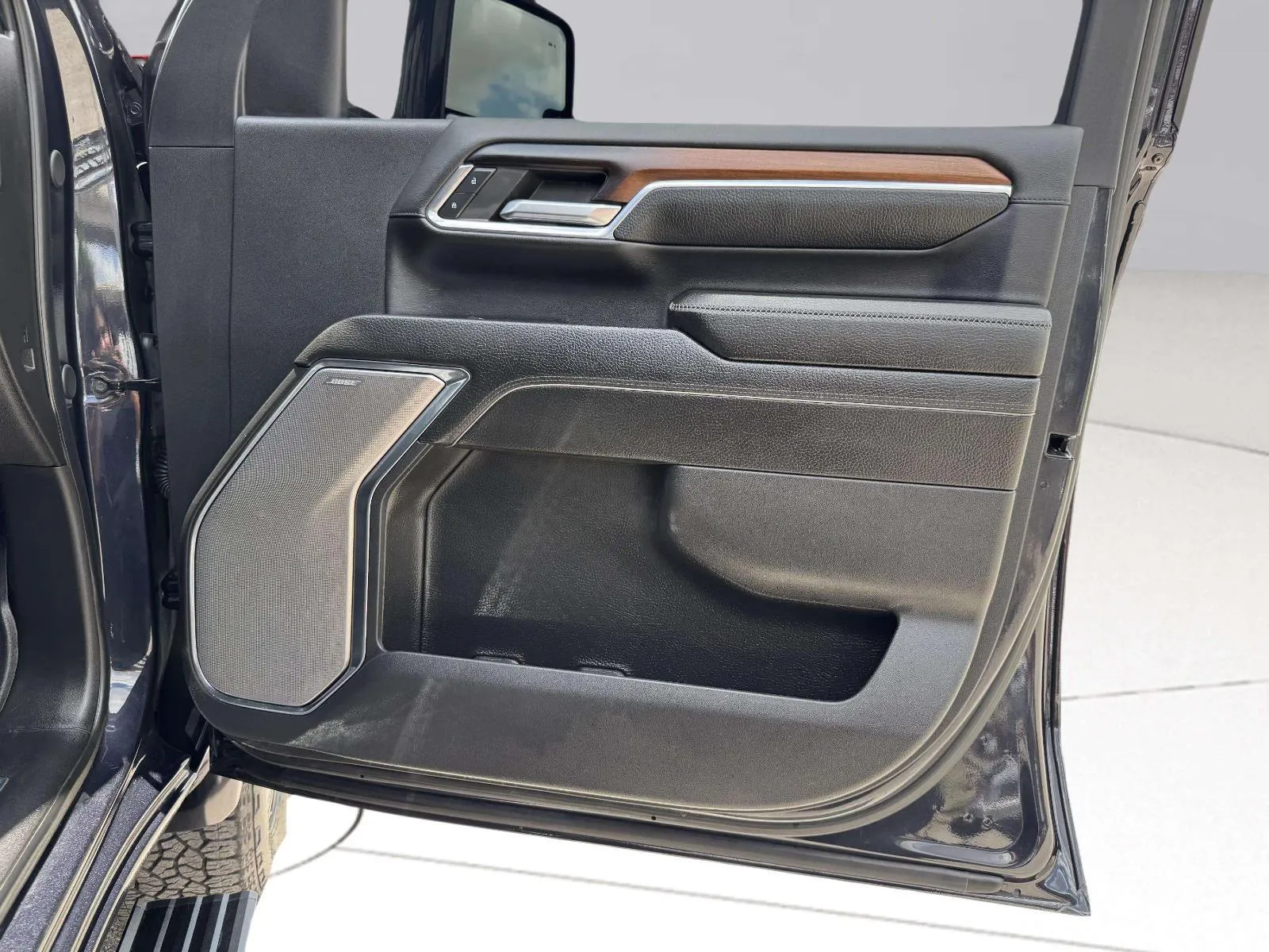 GMC Sierra photo 51