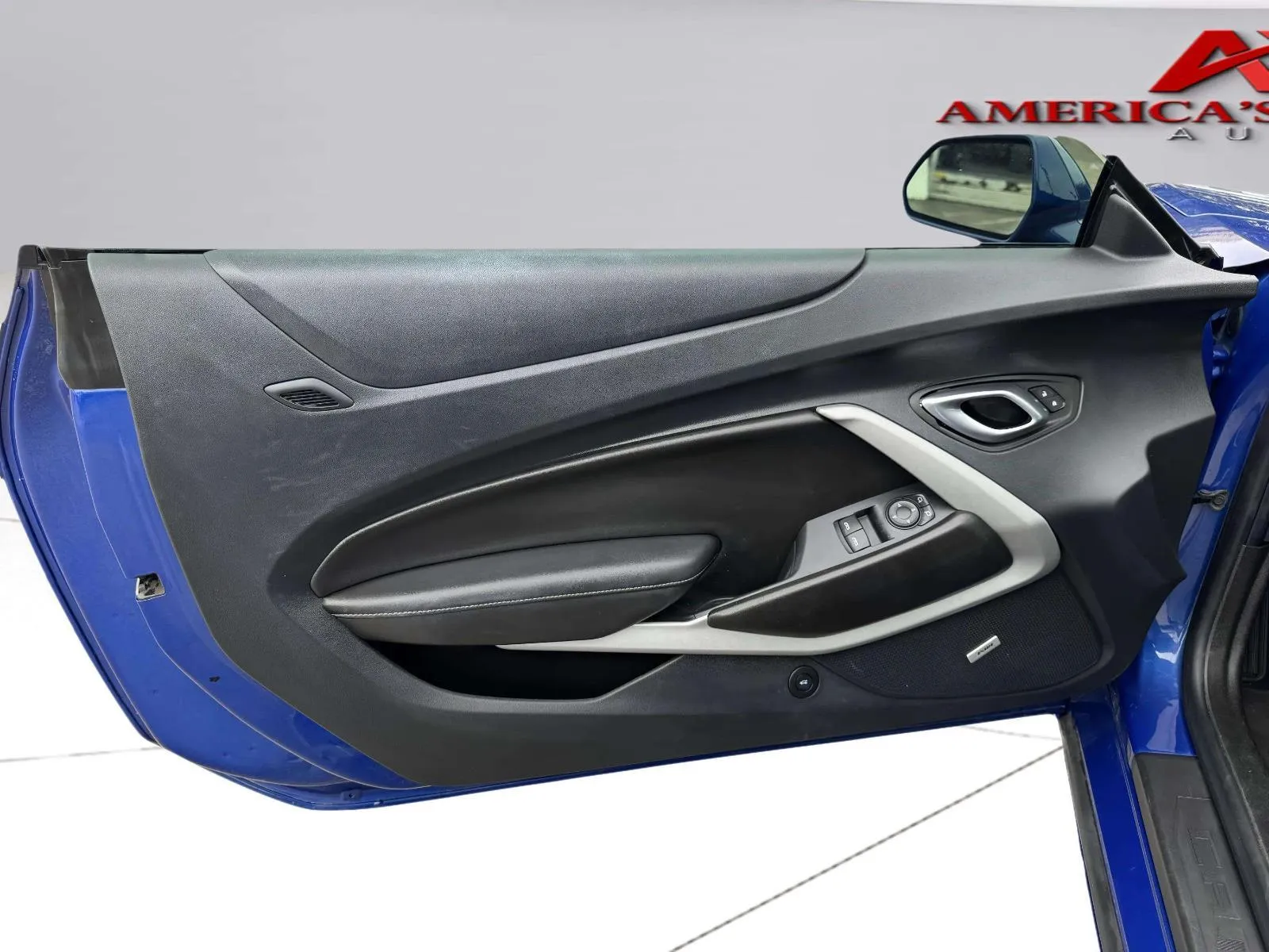 2023 Chevrolet Camaro 12