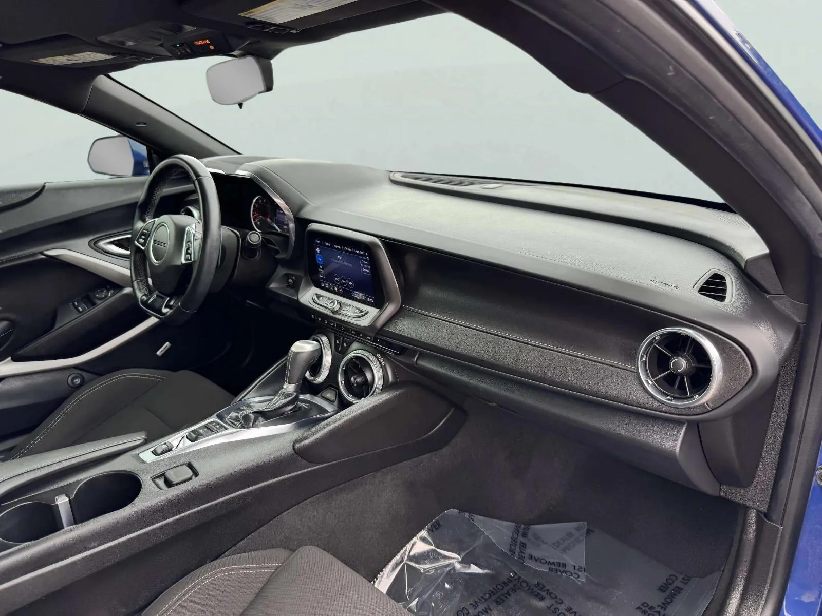 2023 Chevrolet Camaro 32