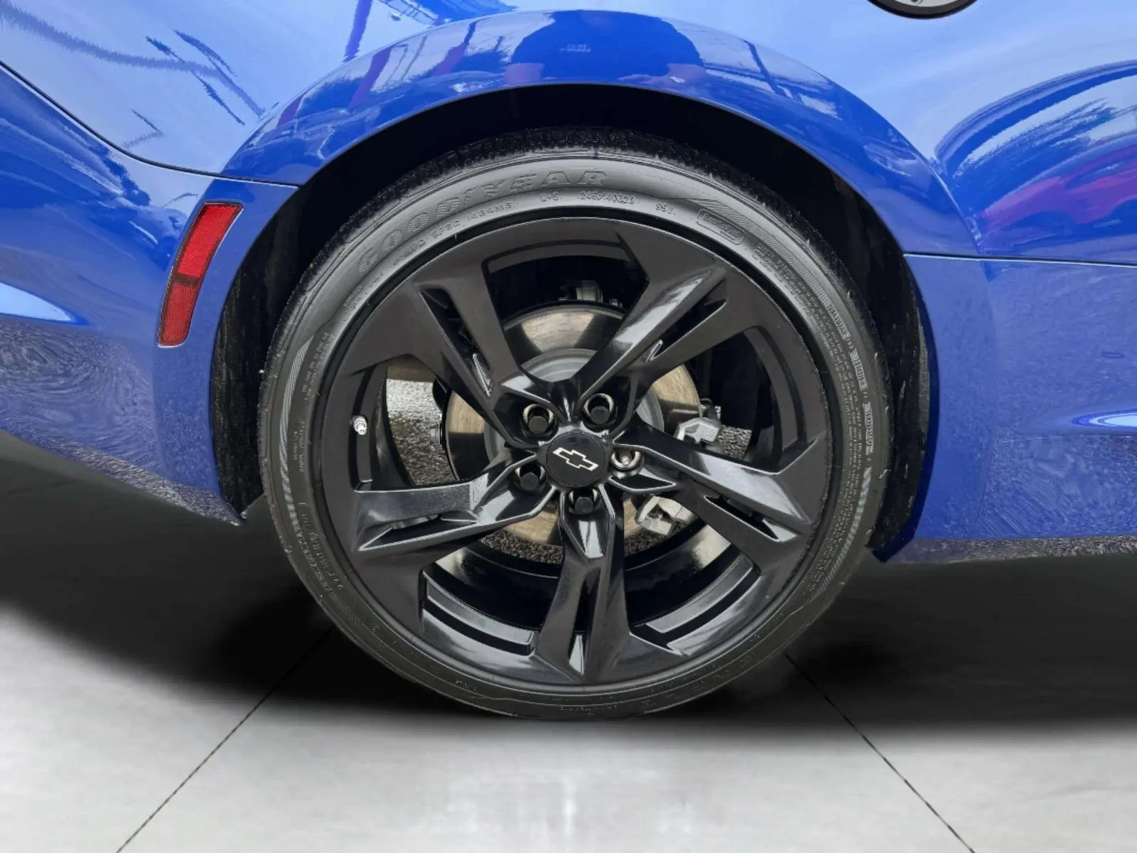 2023 Chevrolet Camaro 44