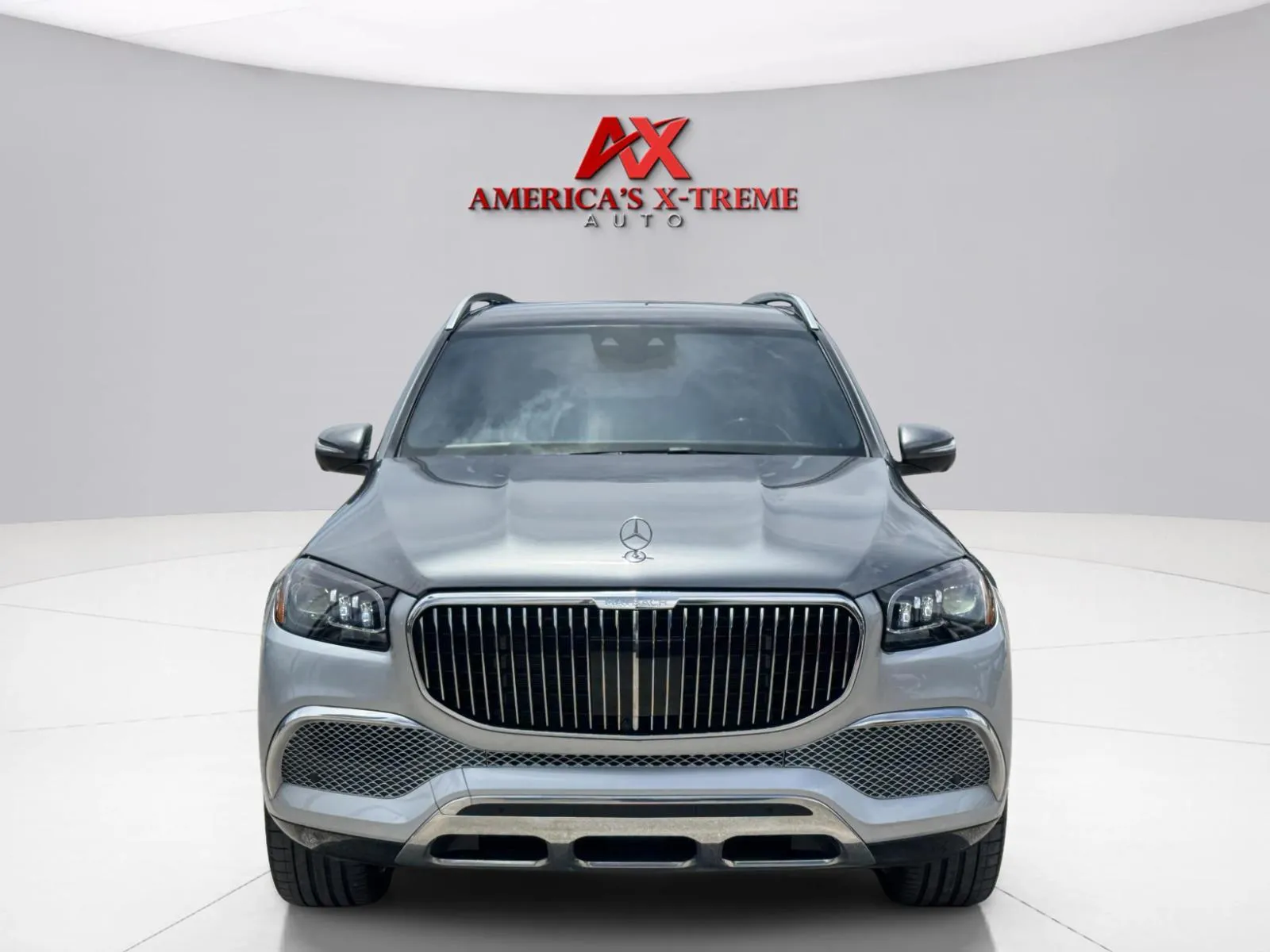 Mercedes-Benz GLS photo 9