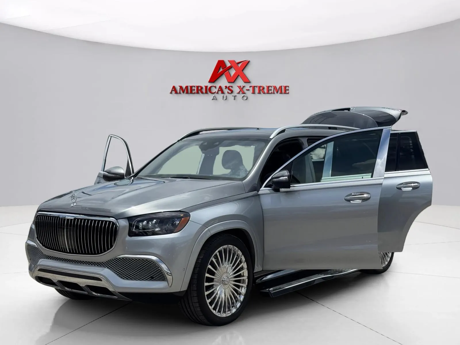 Mercedes-Benz GLS photo 10