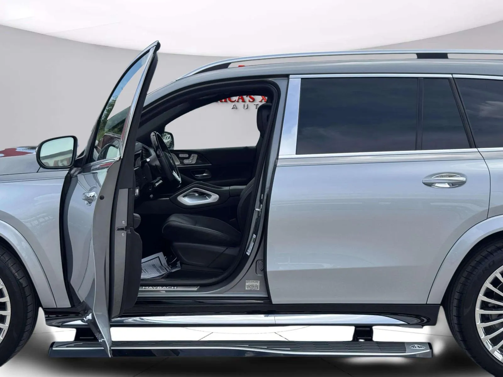Mercedes-Benz GLS photo 26
