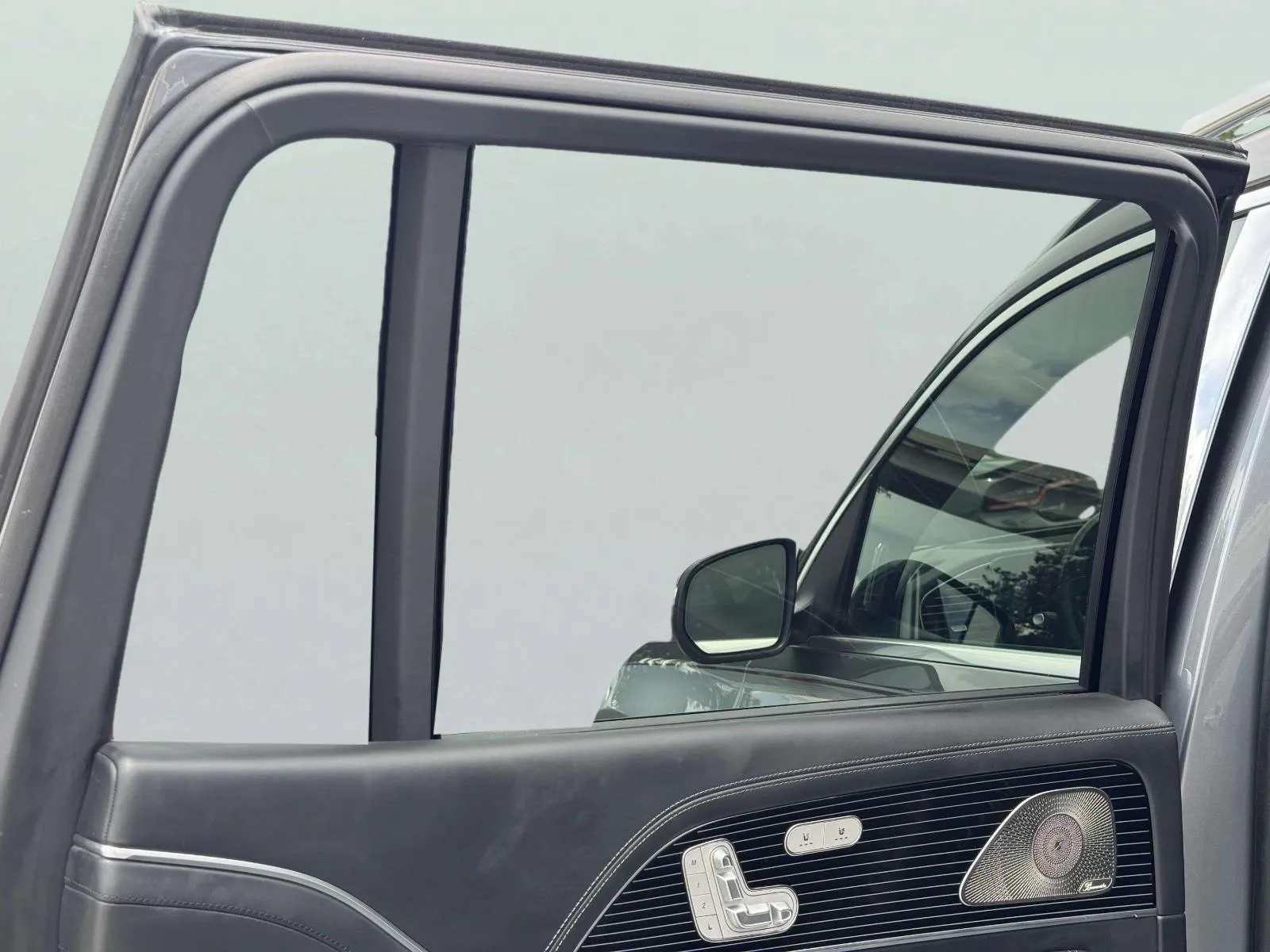 Mercedes-Benz GLS photo 61
