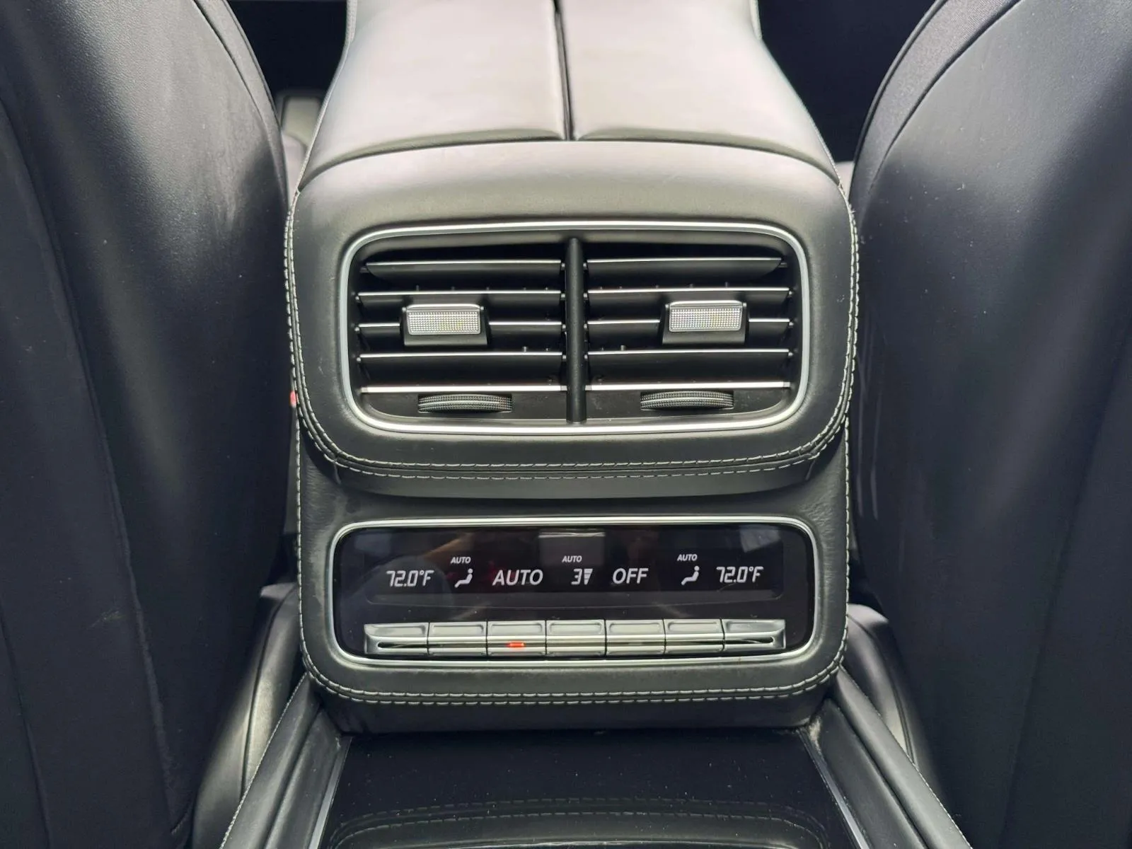 Mercedes-Benz GLS photo 74