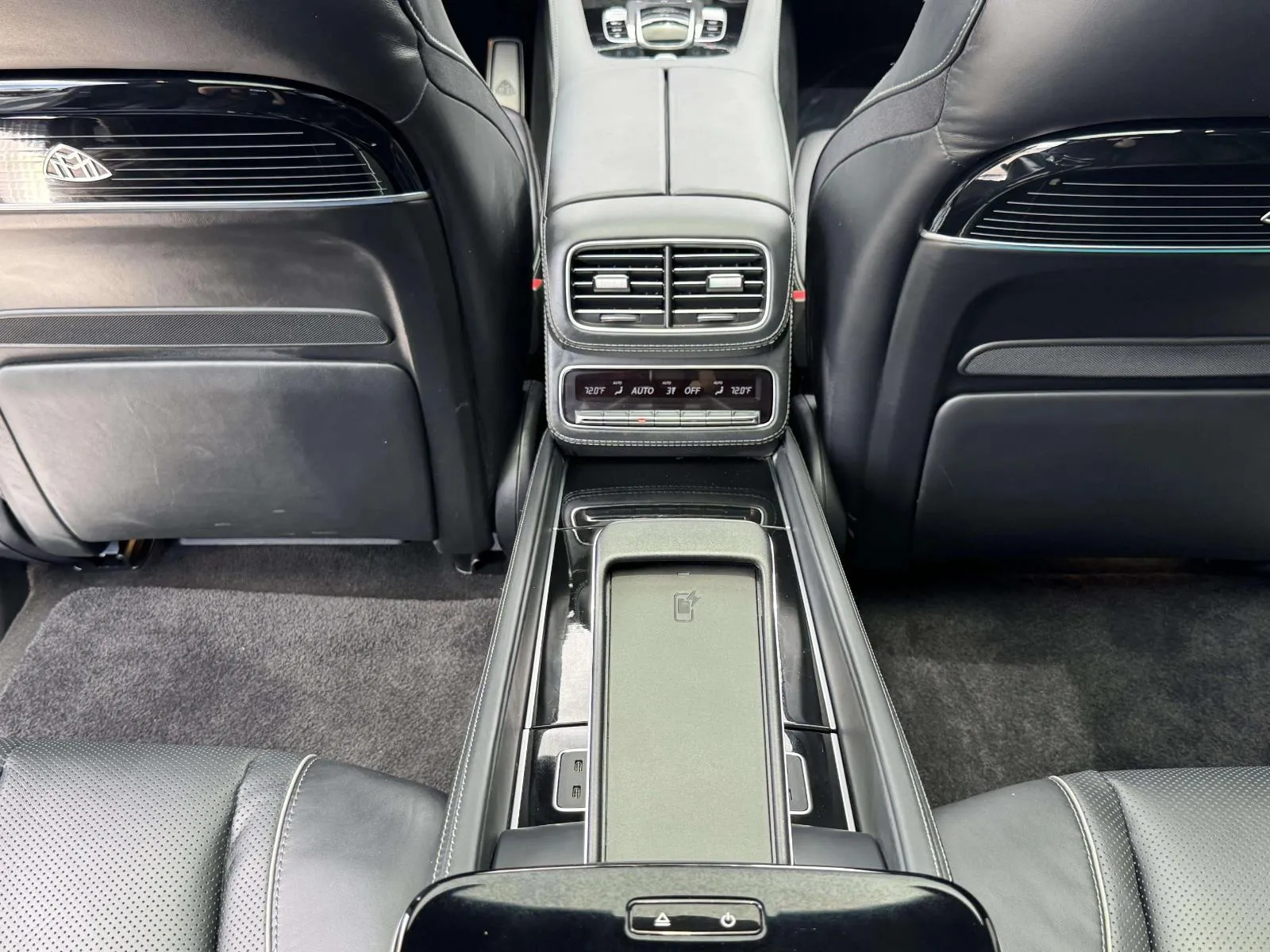 Mercedes-Benz GLS photo 75