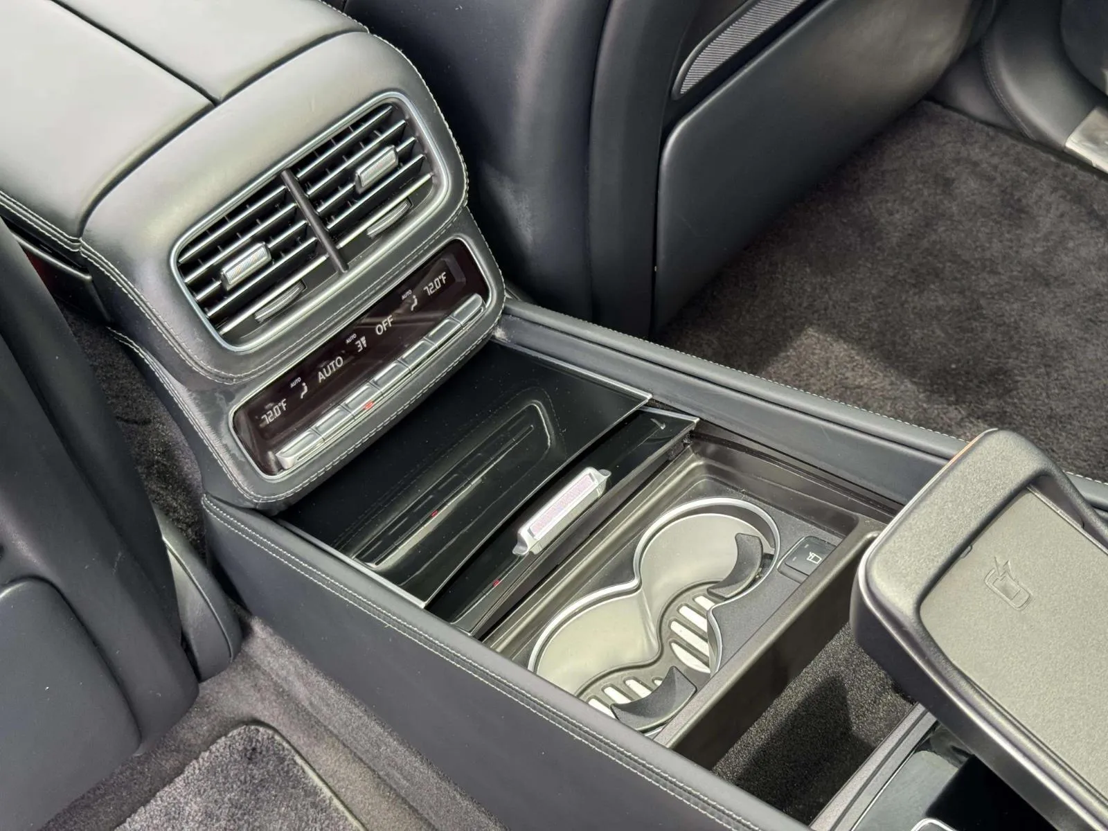Mercedes-Benz GLS photo 77