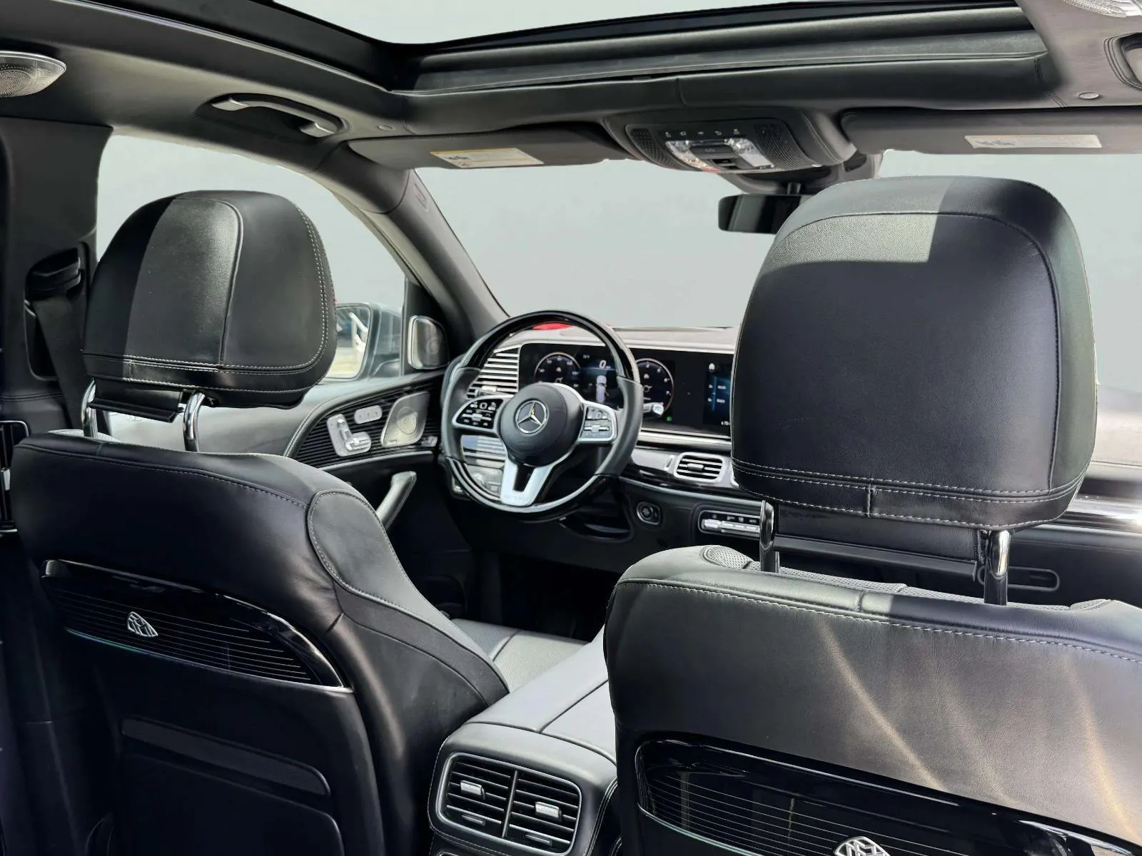 Mercedes-Benz GLS photo 92