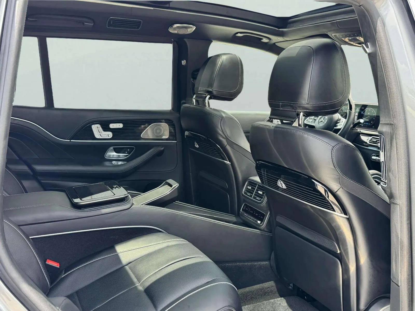Mercedes-Benz GLS photo 93