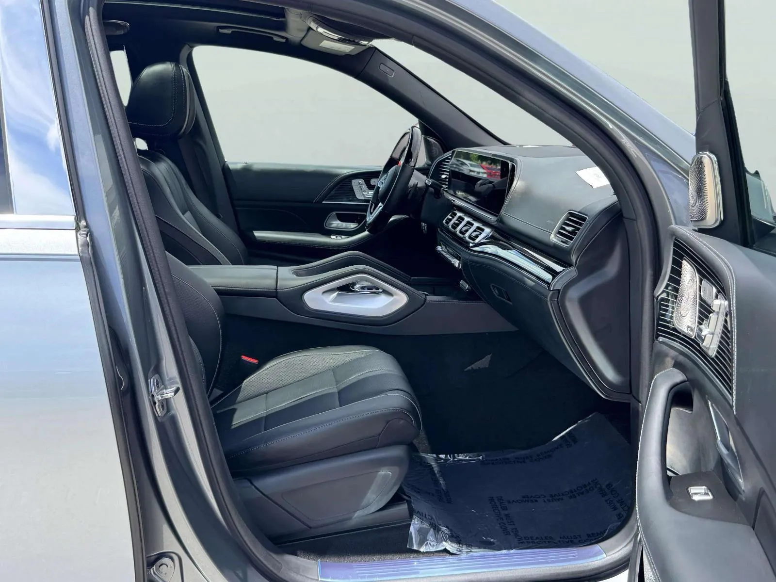 Mercedes-Benz GLS photo 98