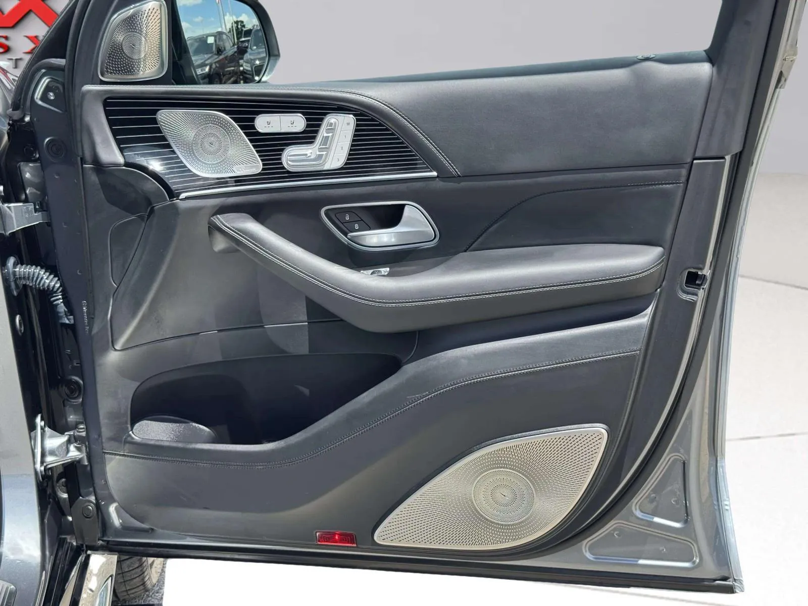 Mercedes-Benz GLS photo 99