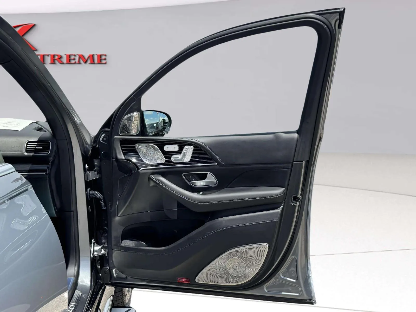 Mercedes-Benz GLS photo 101