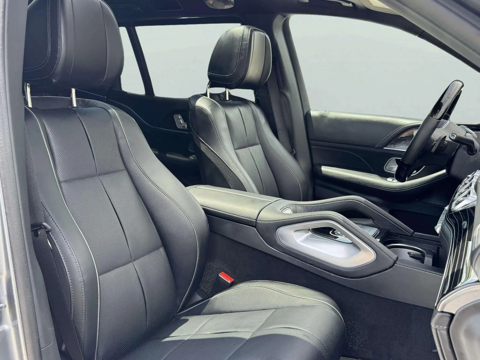 Mercedes-Benz GLS photo 102