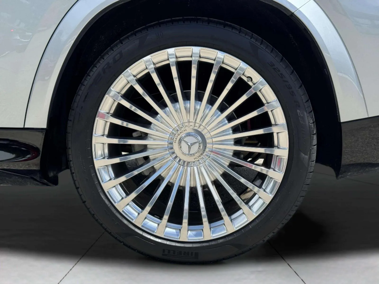 Mercedes-Benz GLS photo 117