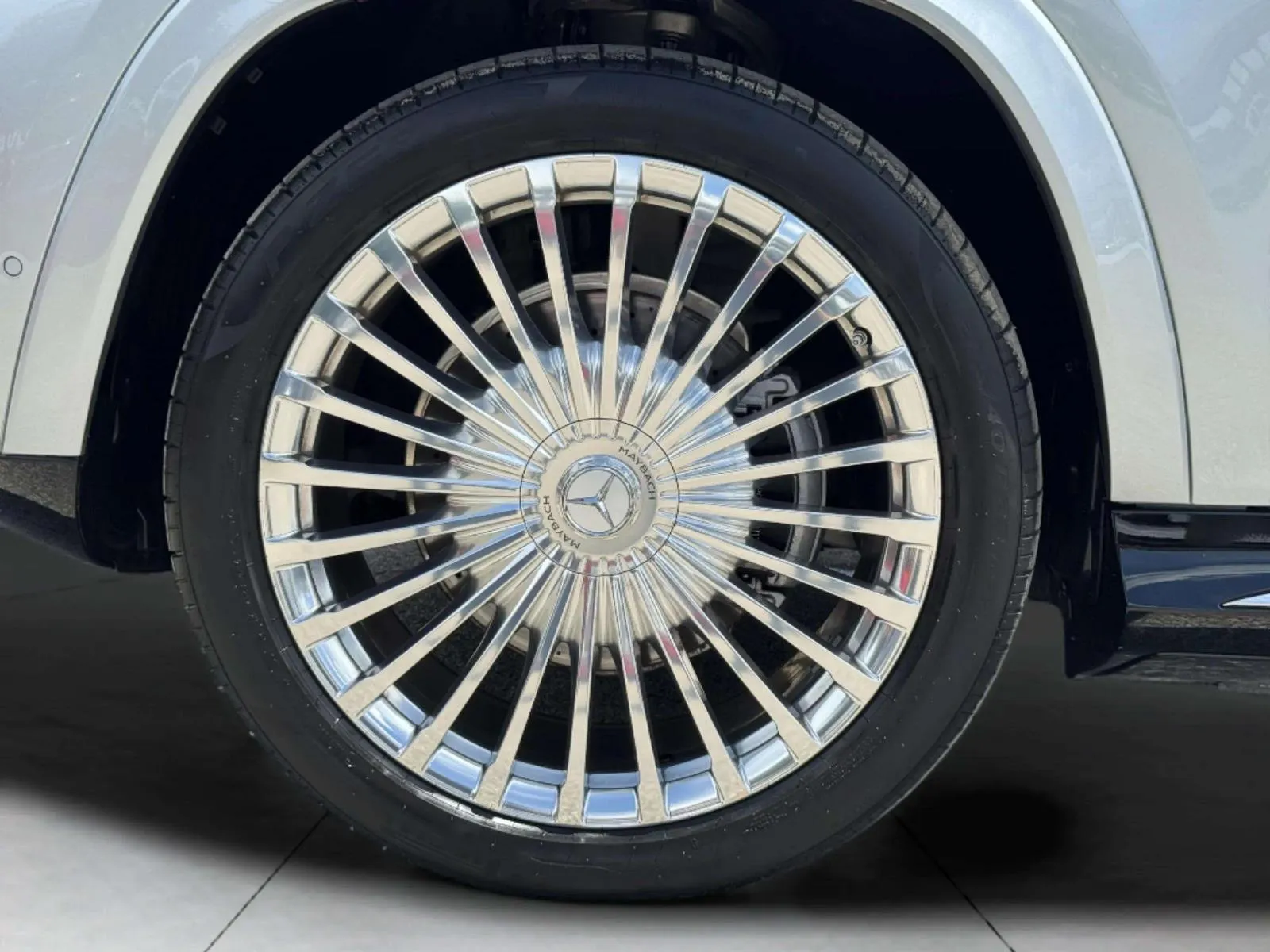 Mercedes-Benz GLS photo 118