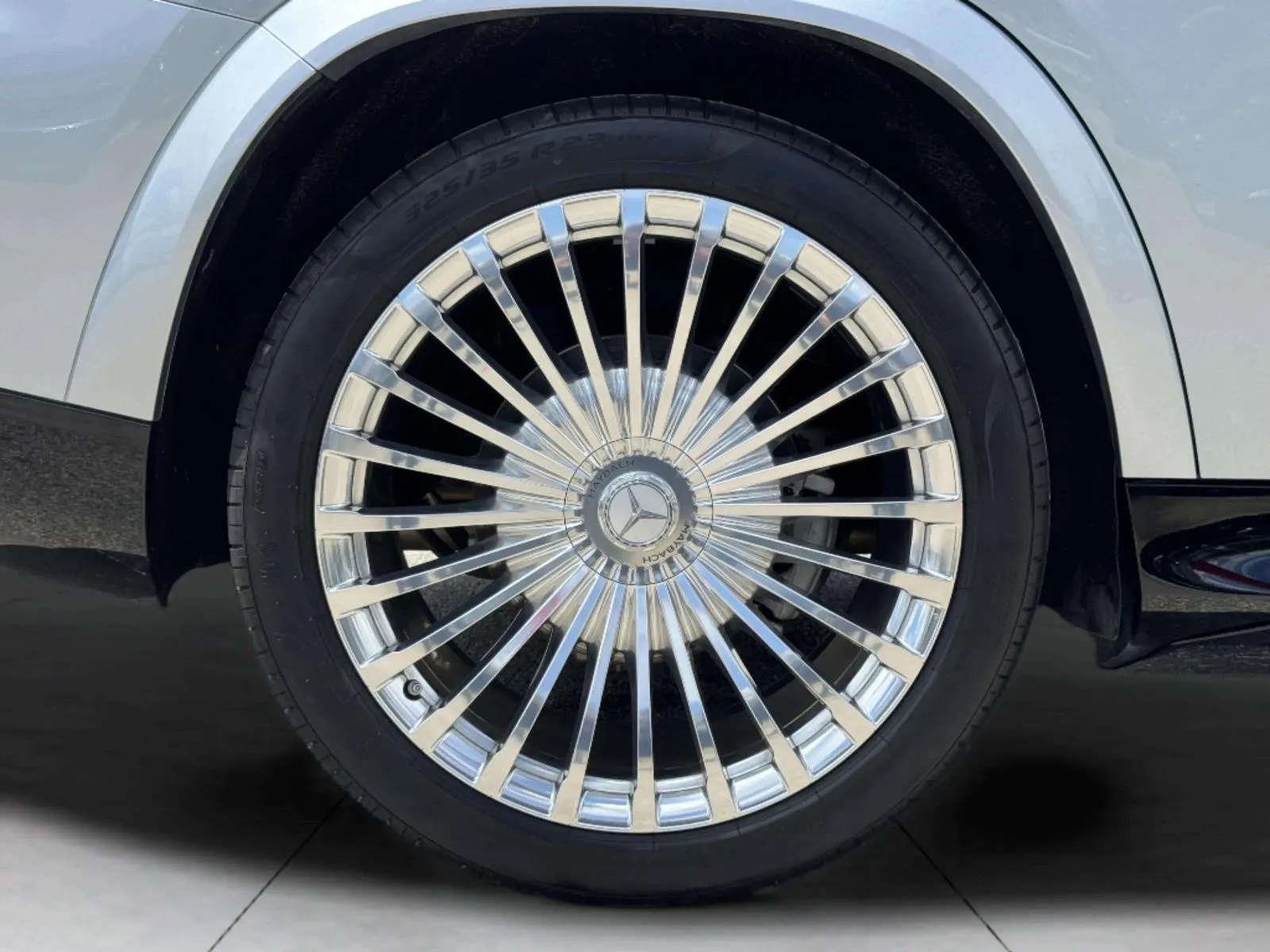 Mercedes-Benz GLS photo 119