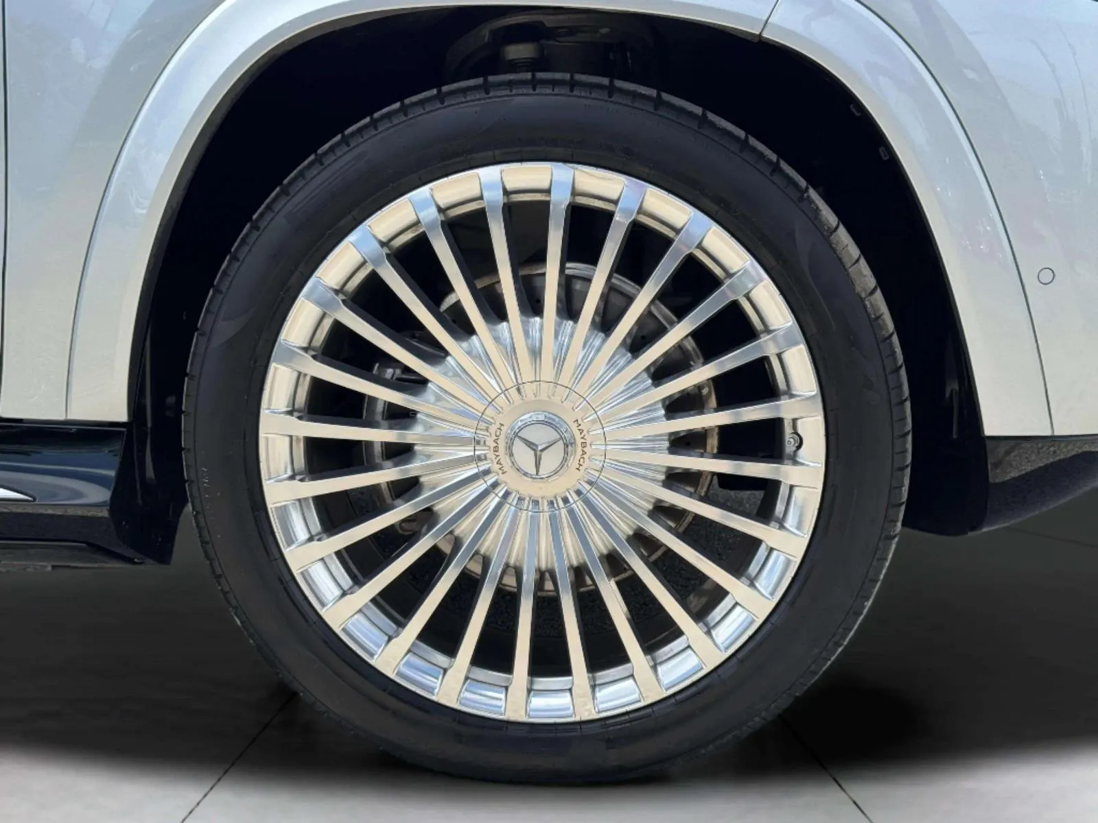 Mercedes-Benz GLS photo 120