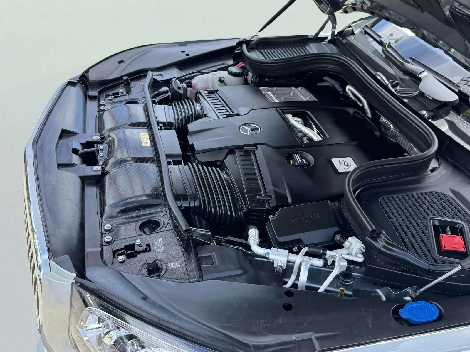 Mercedes-Benz GLS photo 124