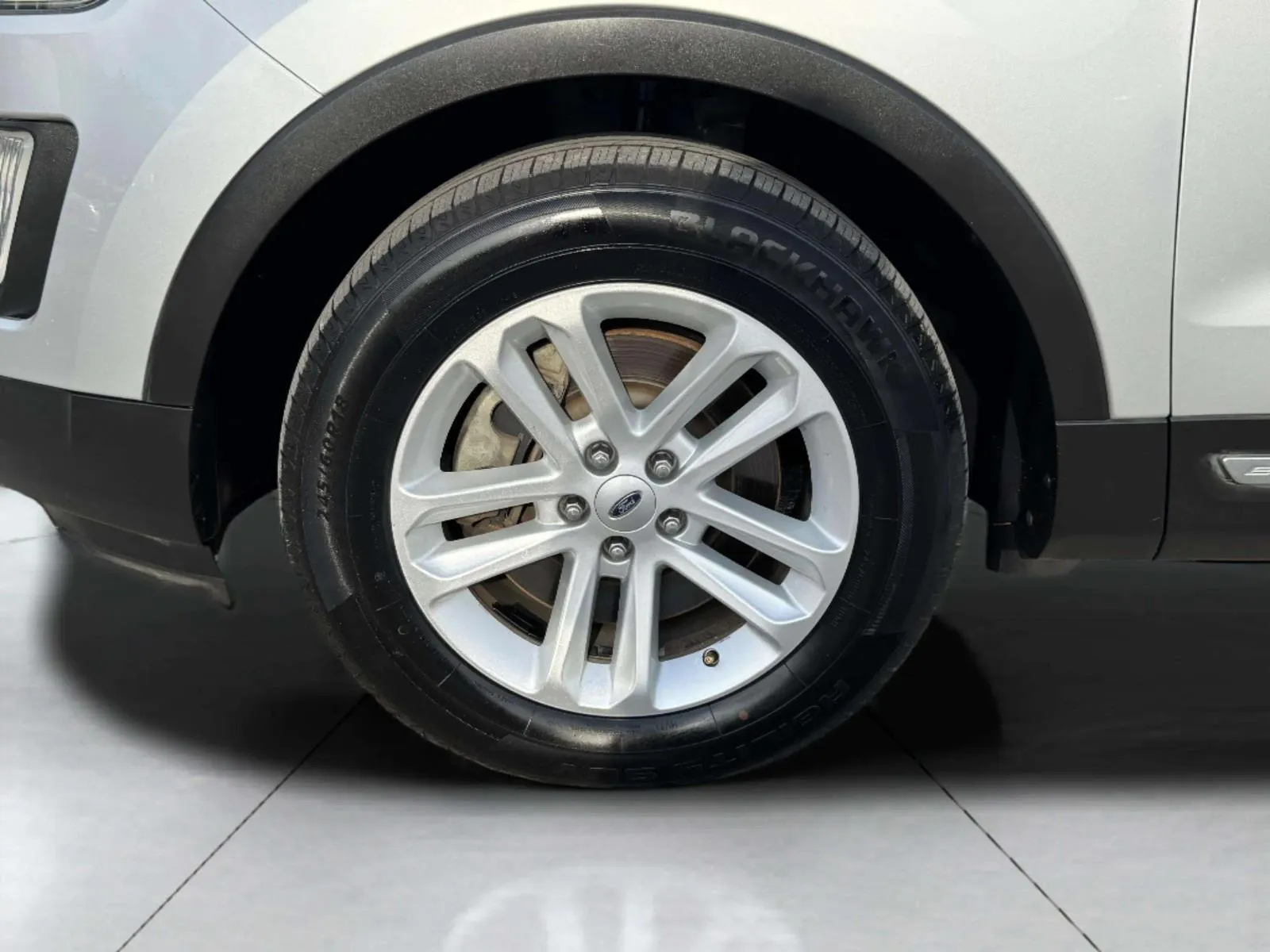 Ford Explorer photo 50