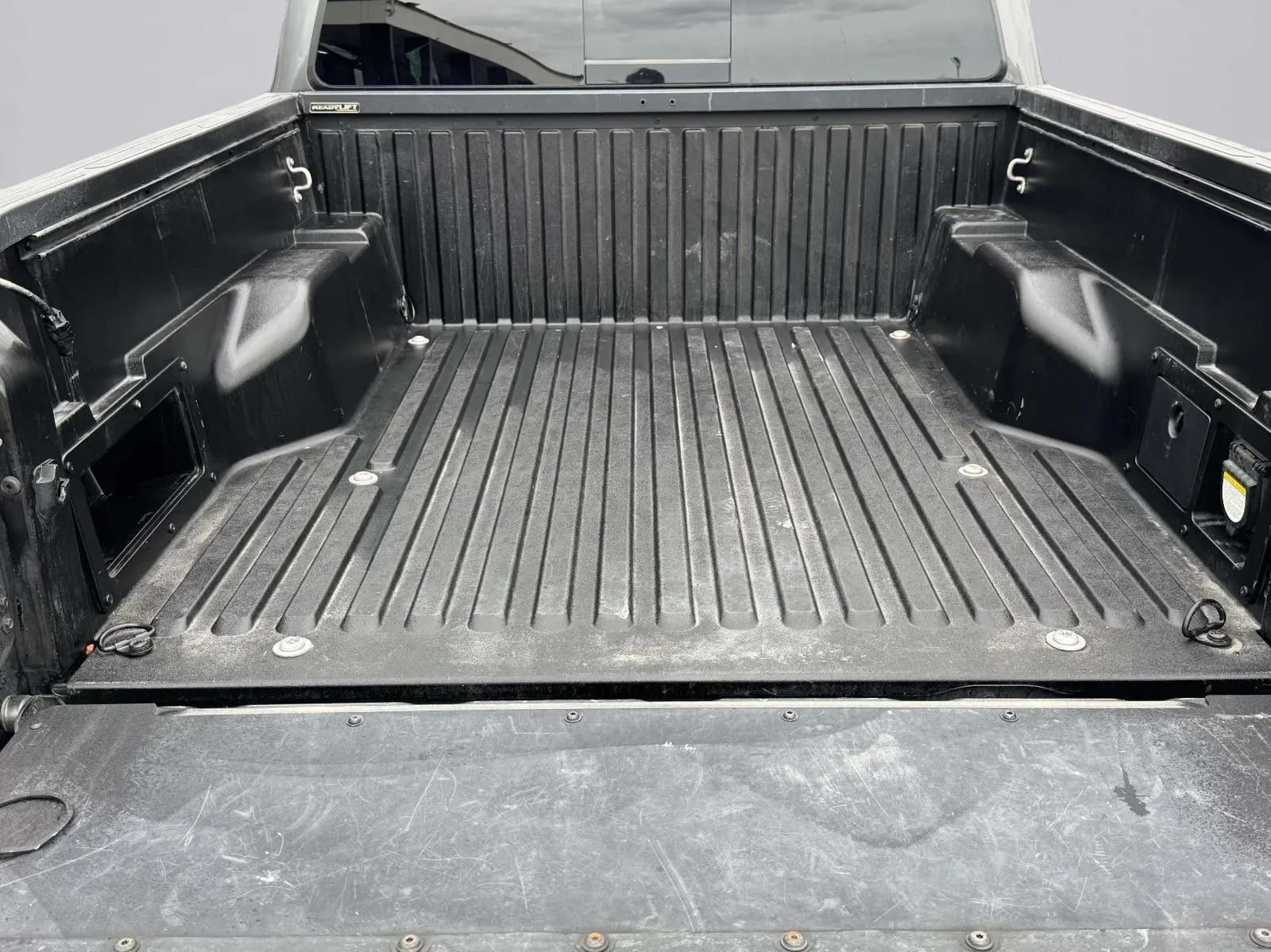 Toyota Tacoma photo 48