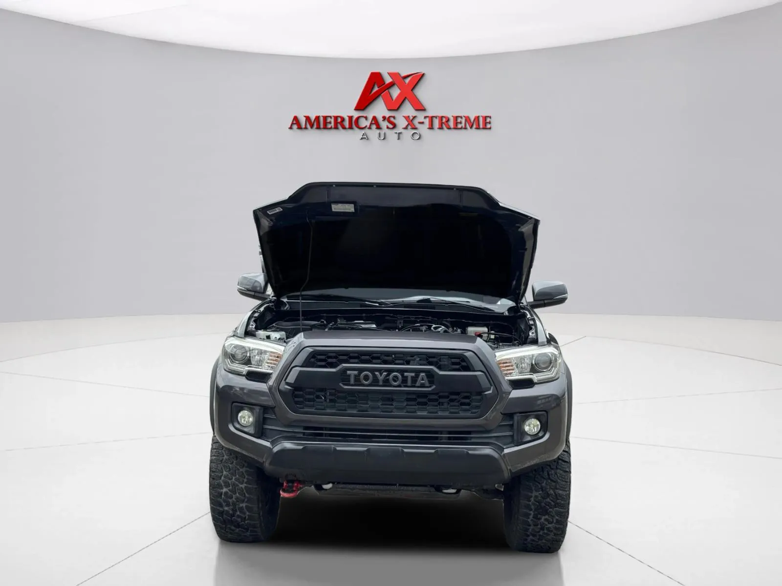Toyota Tacoma photo 53
