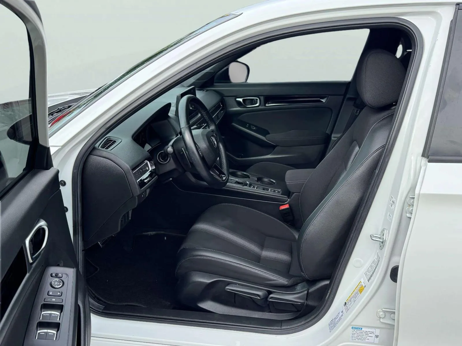 Honda Civic photo 18
