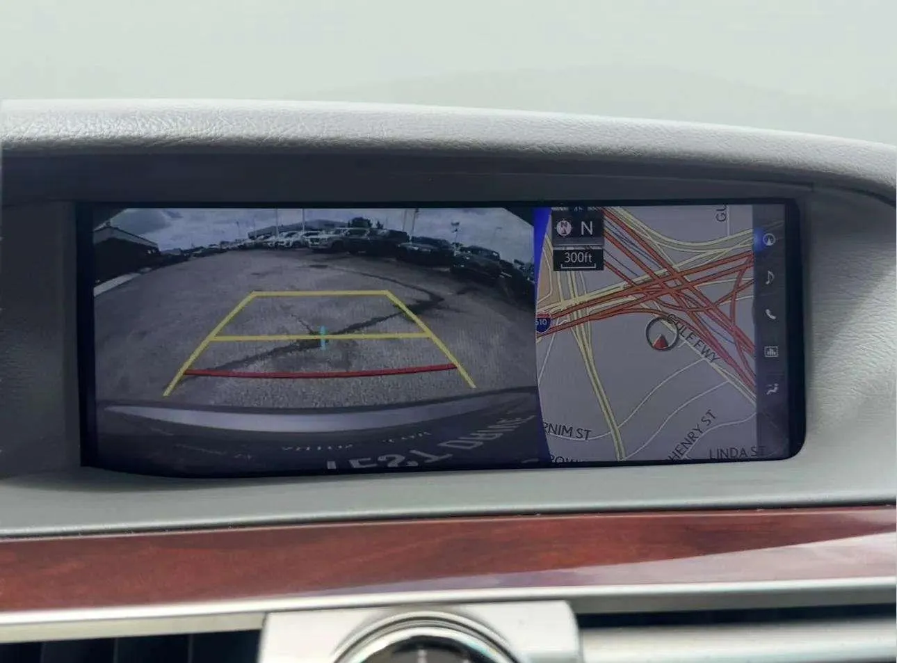 Lexus LS photo 33