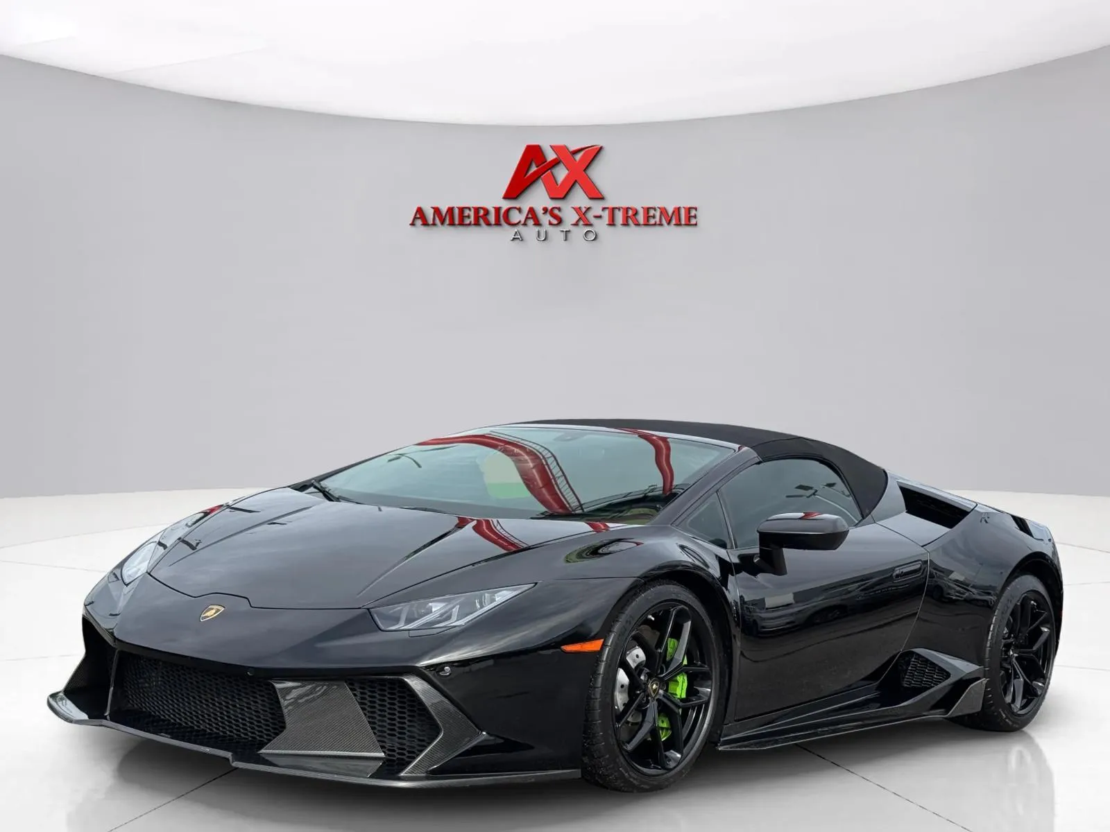 Black 2018 Lamborghini Huracan LP580-2S for sale in Houston, TX
