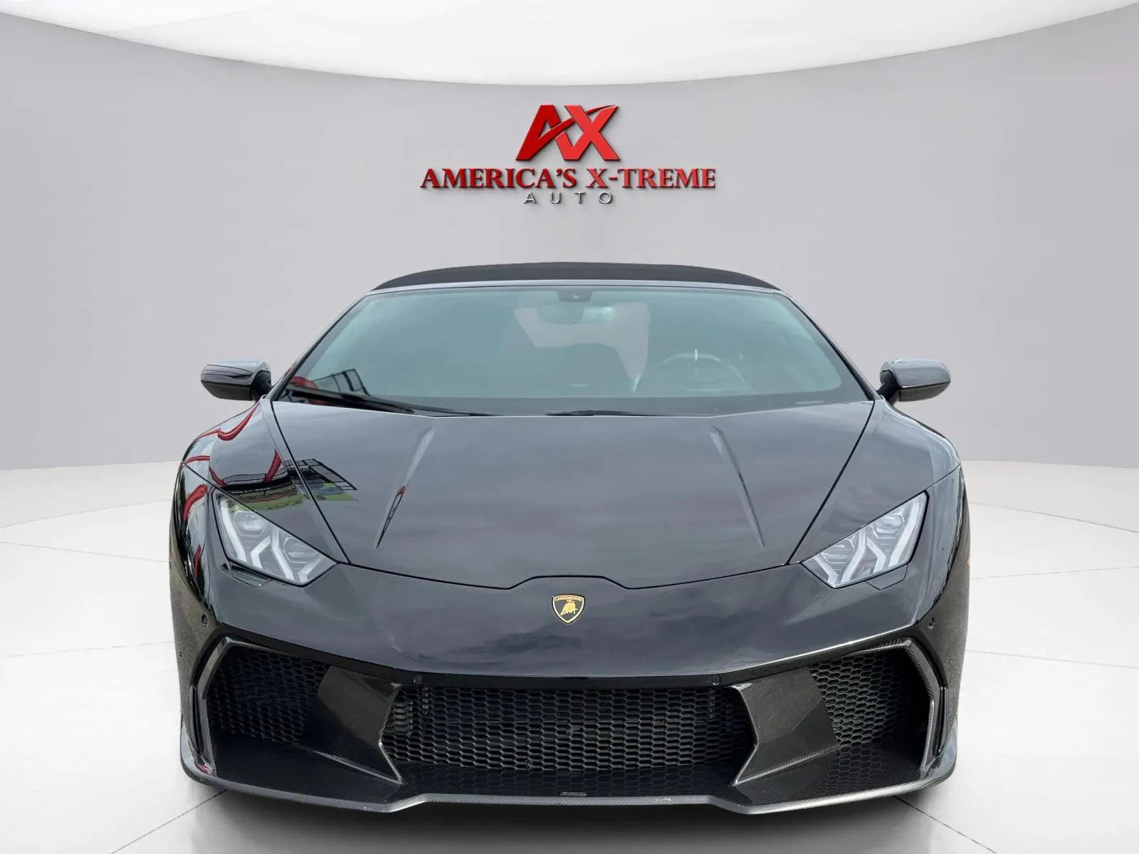 2018 Lamborghini Huracan Base - Photo 8