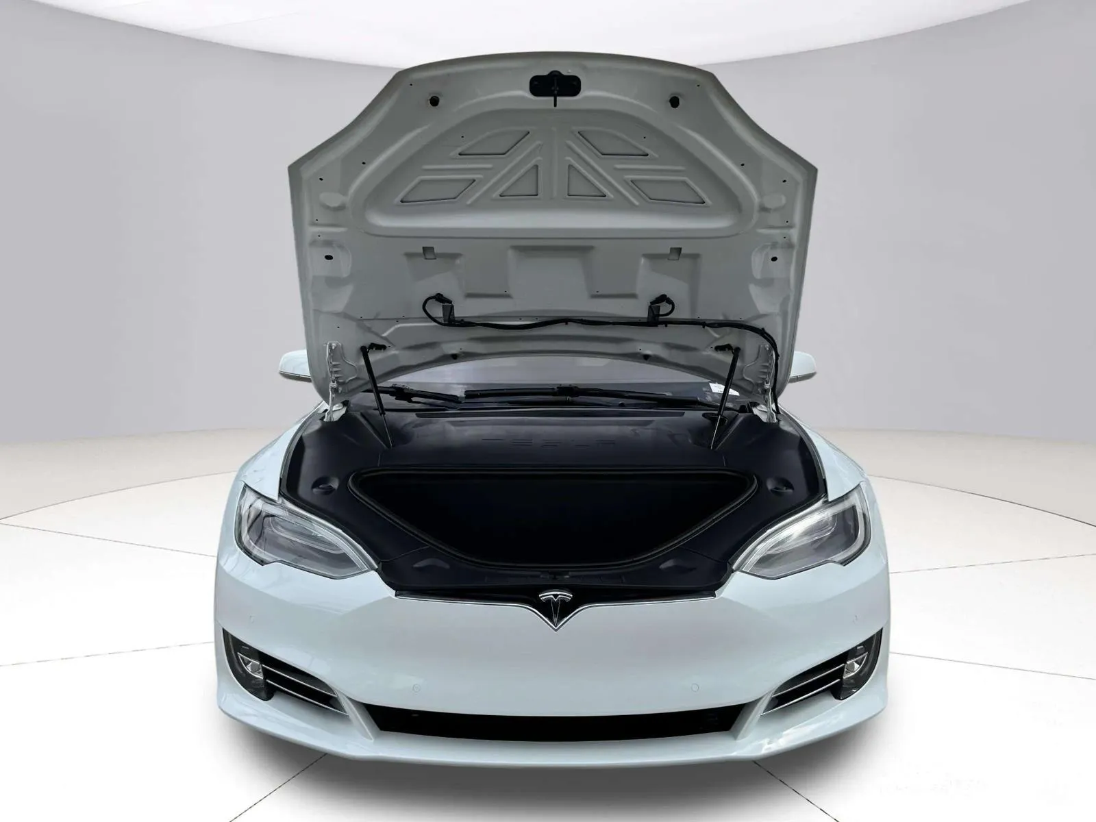 Tesla Model S photo 53