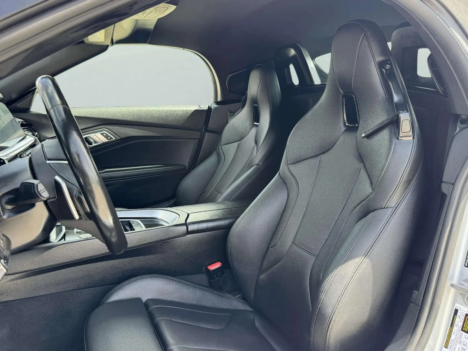 2021 BMW Z4 26