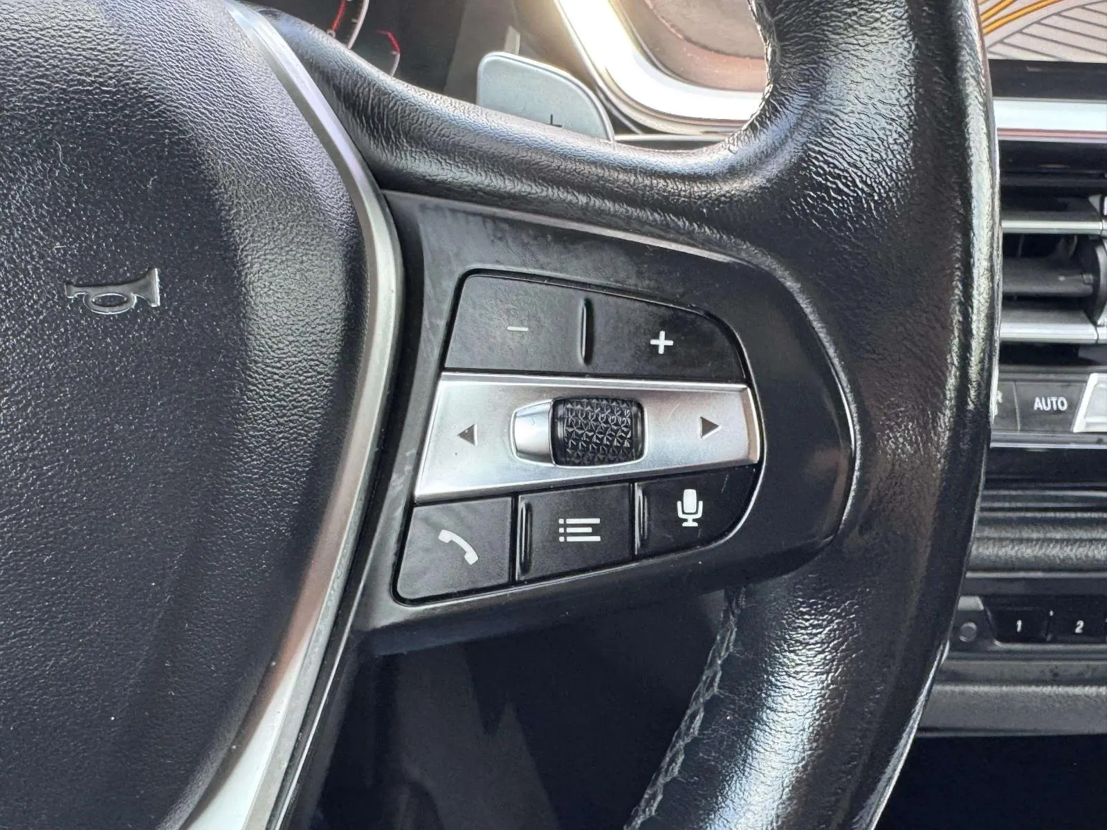 2021 BMW Z4 36